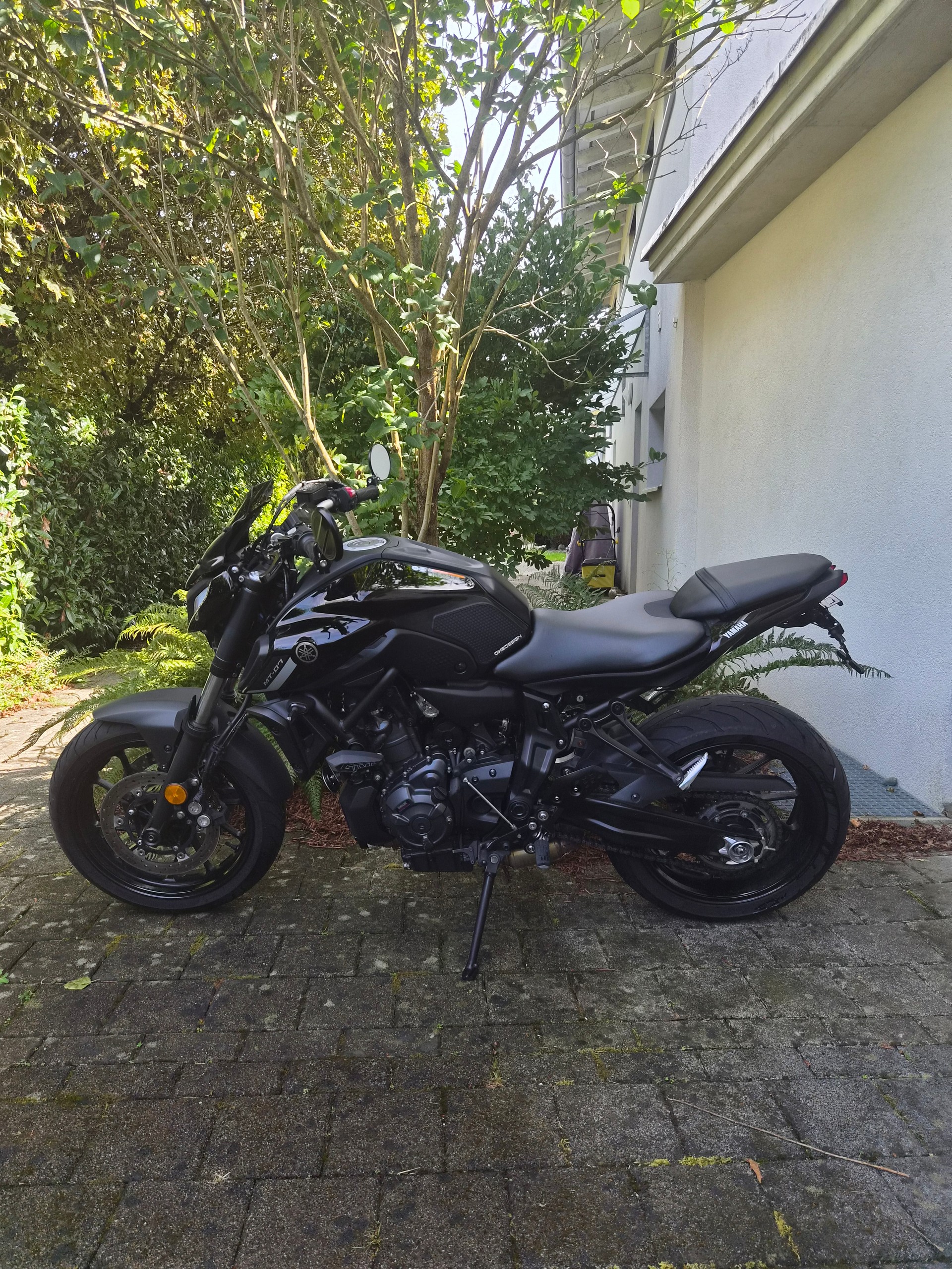 YAMAHA MT-07-image-1