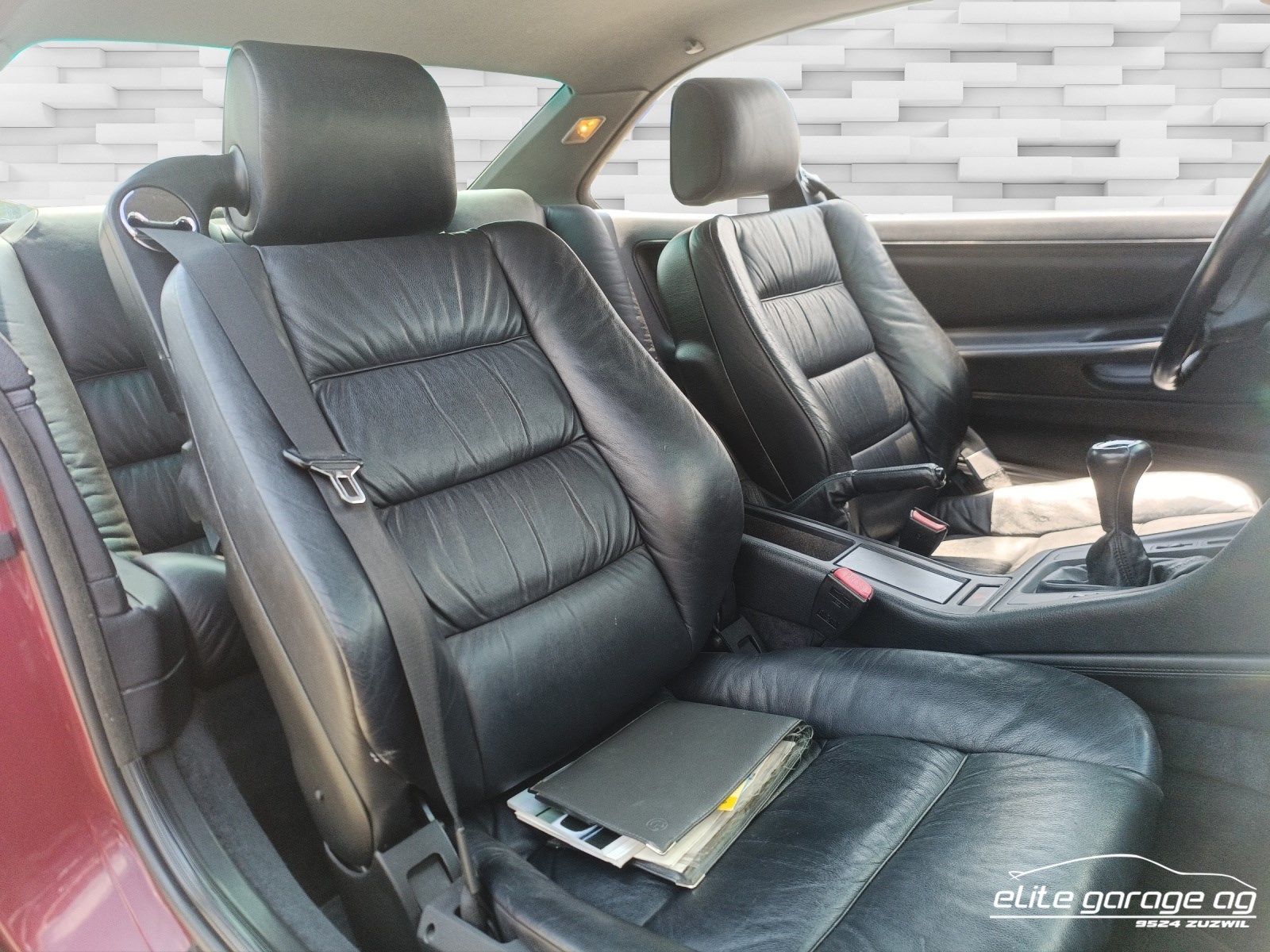 BMW 850Ci-image-11