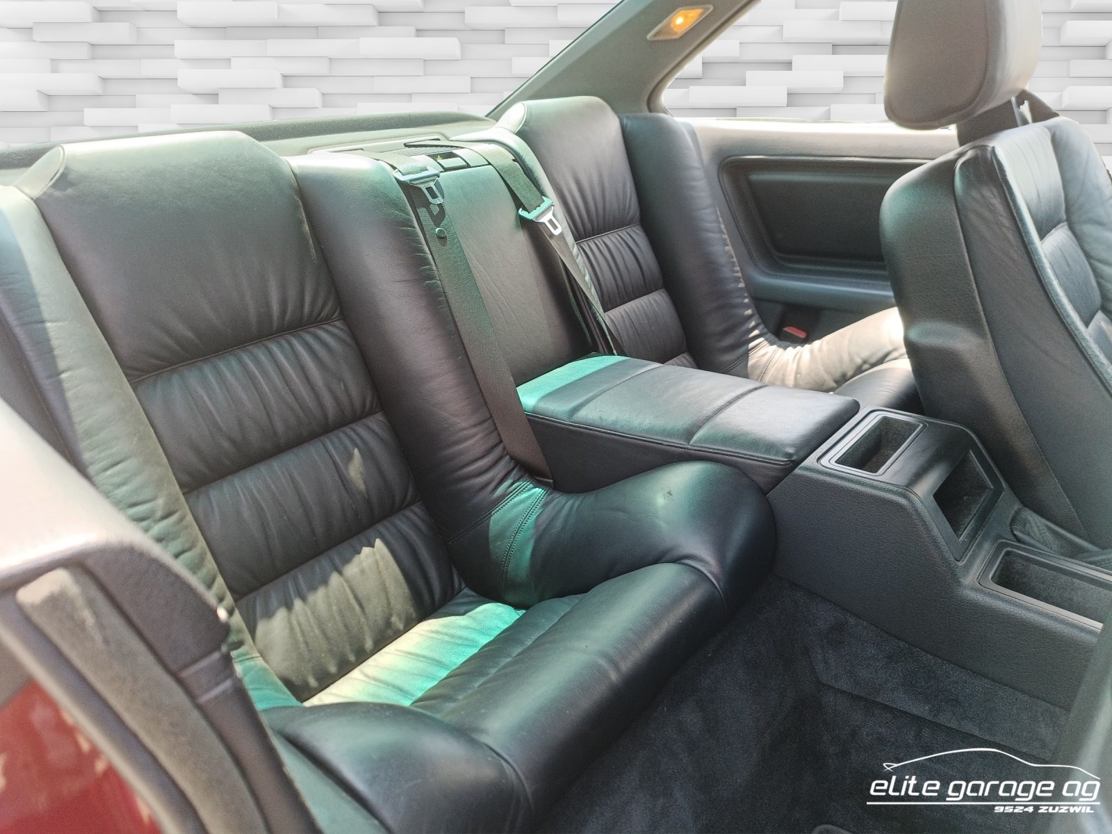 BMW 850Ci-image-12