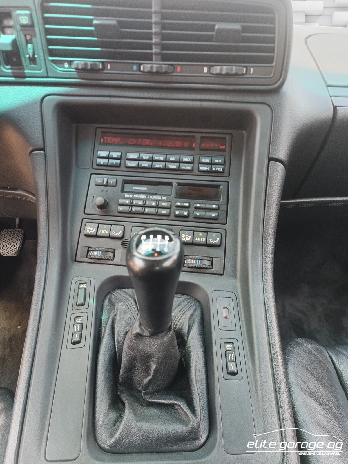 BMW 850Ci-image-14