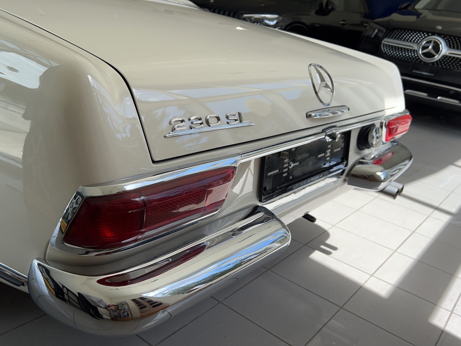 MERCEDES-BENZ 230 SL Pagode-image-6