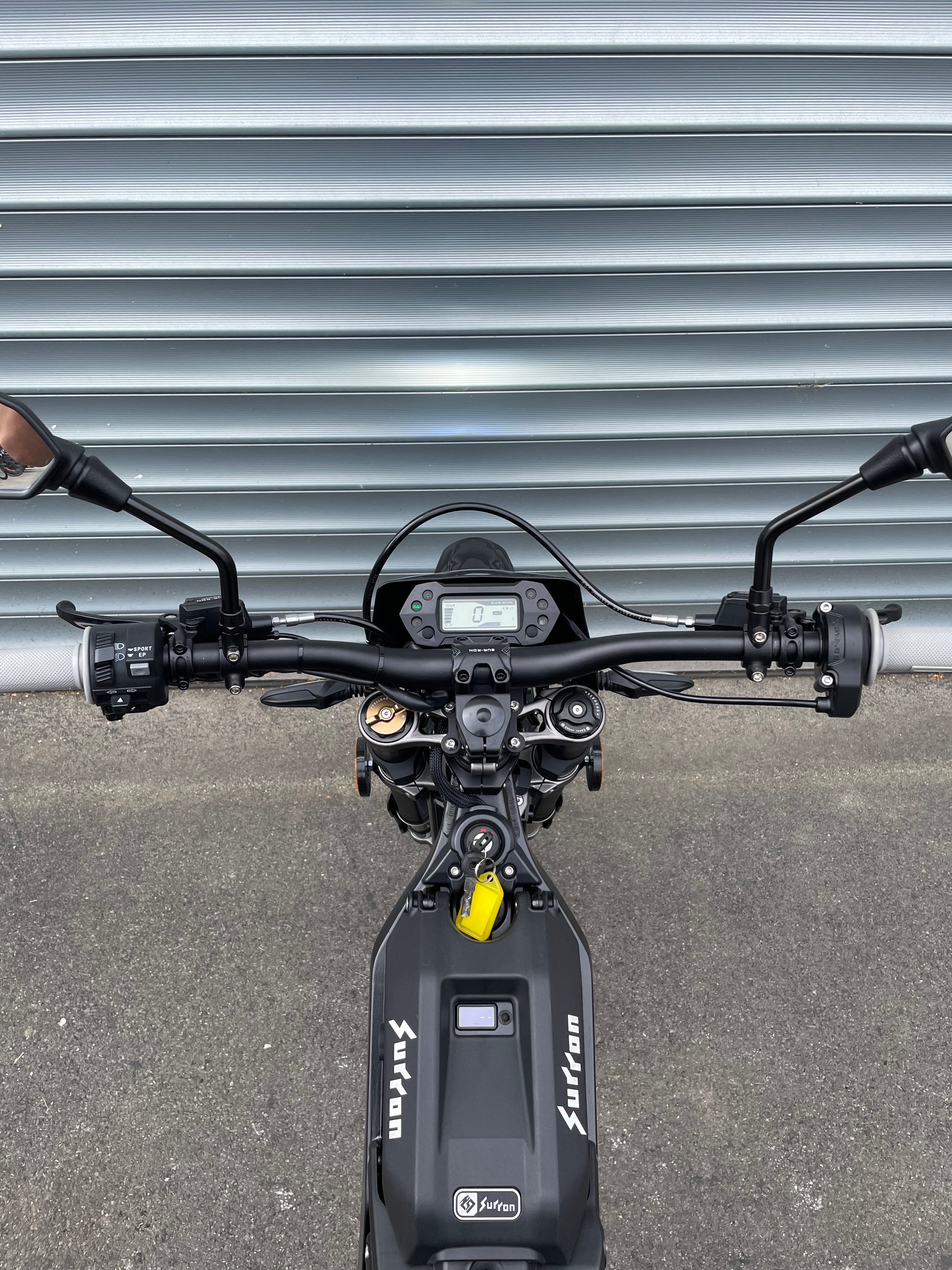 SUR-RON Light Bee L1e Black-image-9