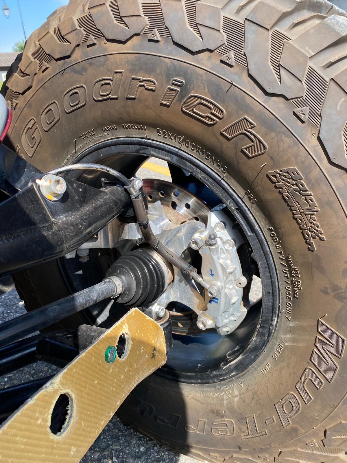 CAN-AM Maverick 1000 XDS Turbo-image-6