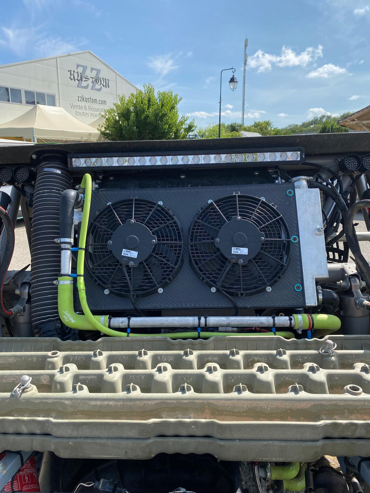 CAN-AM Maverick 1000 XDS Turbo-image-9
