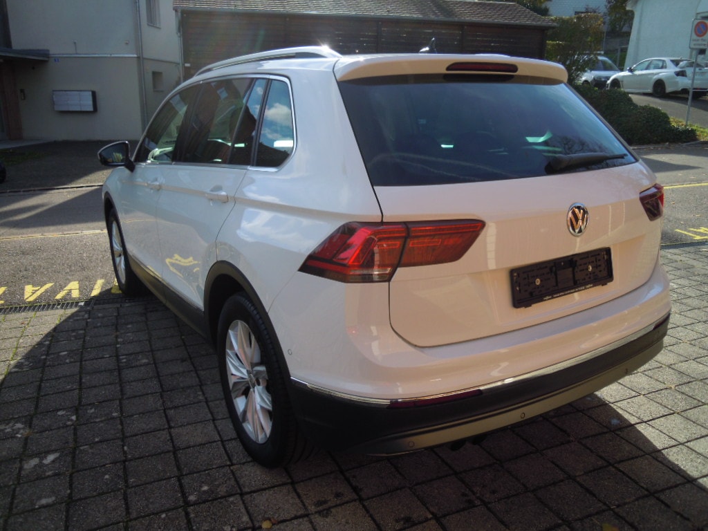 VW Tiguan 2.0 TDI SCR Highline 4Motion DSG-showroom-element-3