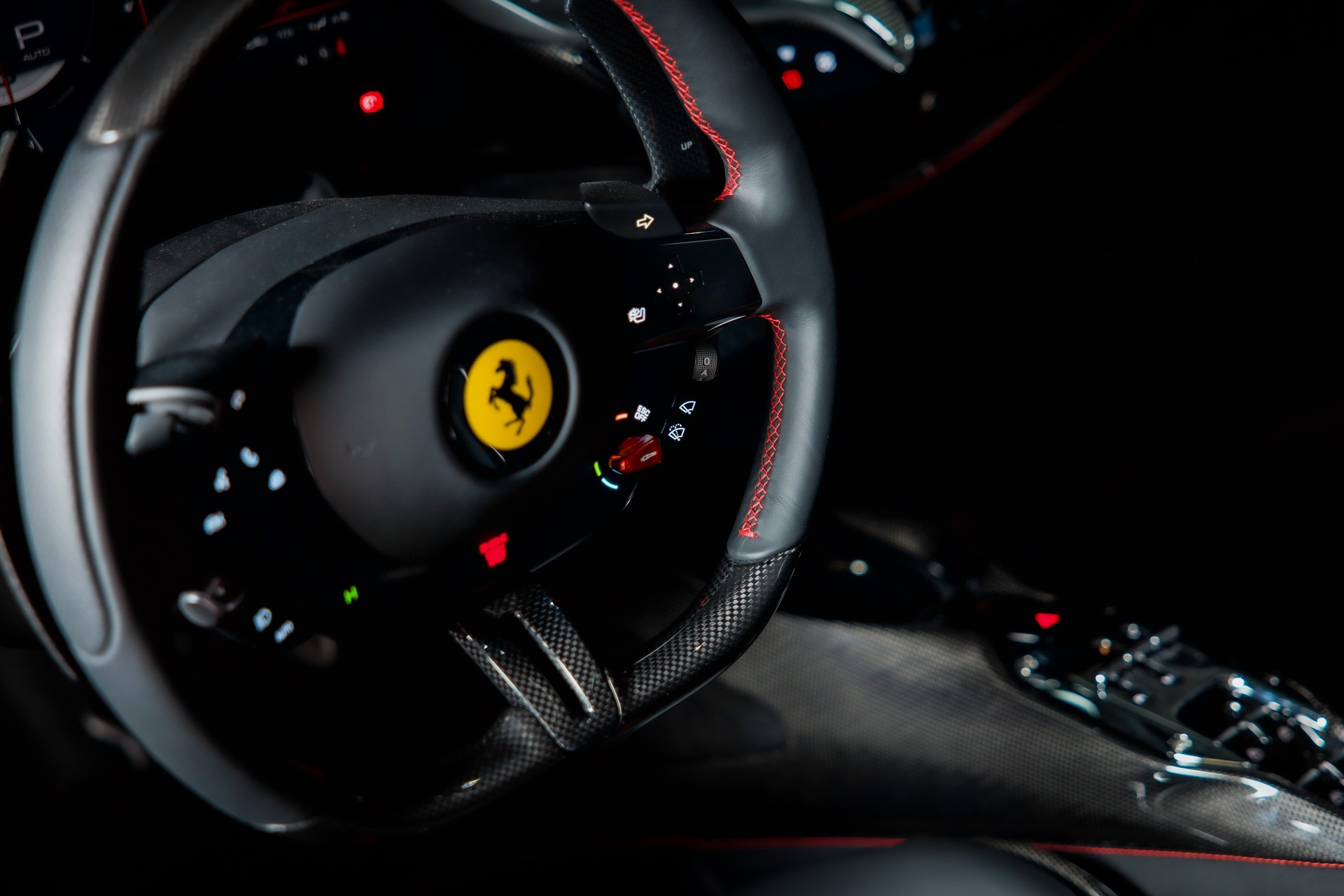 FERRARI SF90 Spider Rosso Monza Standort Wallisellen-image-20