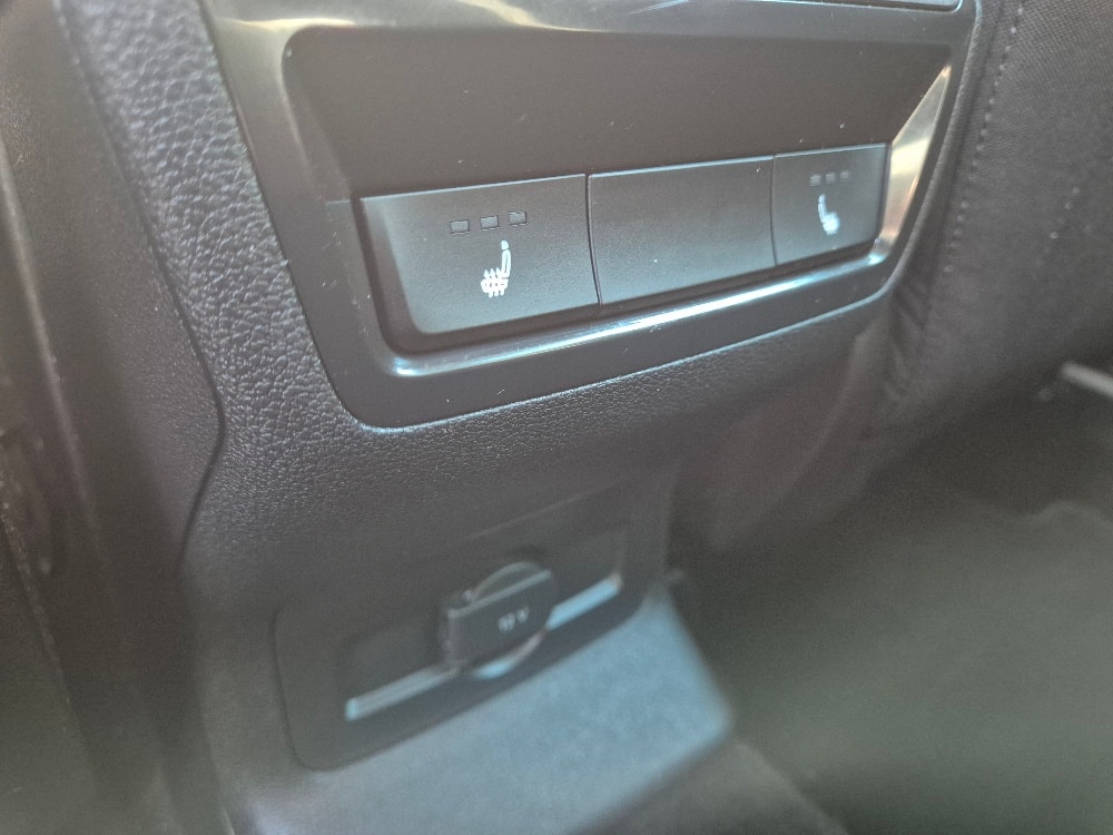 SKODA Karoq 2.0 TDI CR Style 4x4 DSG-image-19