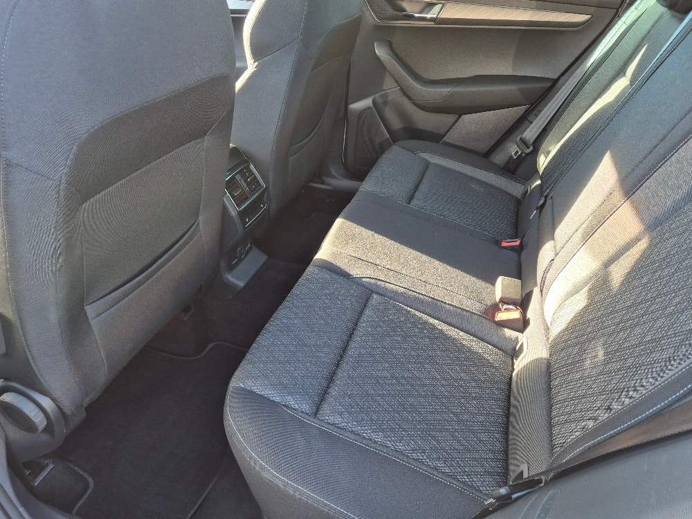 SKODA Karoq 2.0 TDI CR Style 4x4 DSG-image-18