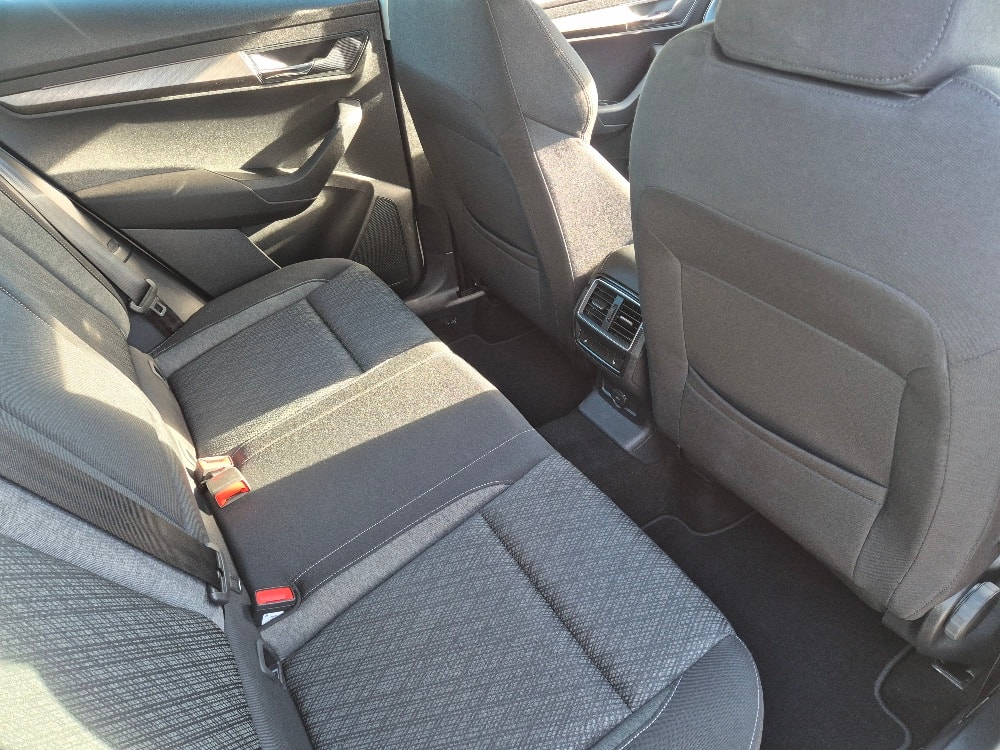 SKODA Karoq 2.0 TDI CR Style 4x4 DSG-image-24
