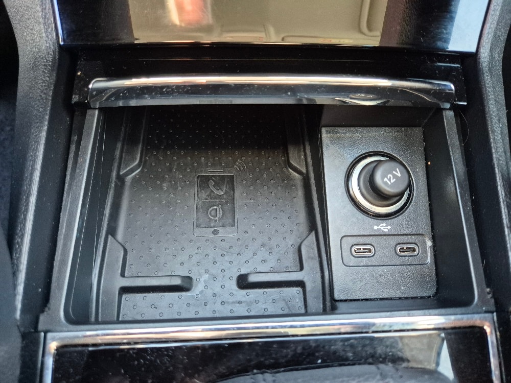 SKODA Karoq 2.0 TDI CR Style 4x4 DSG-image-16