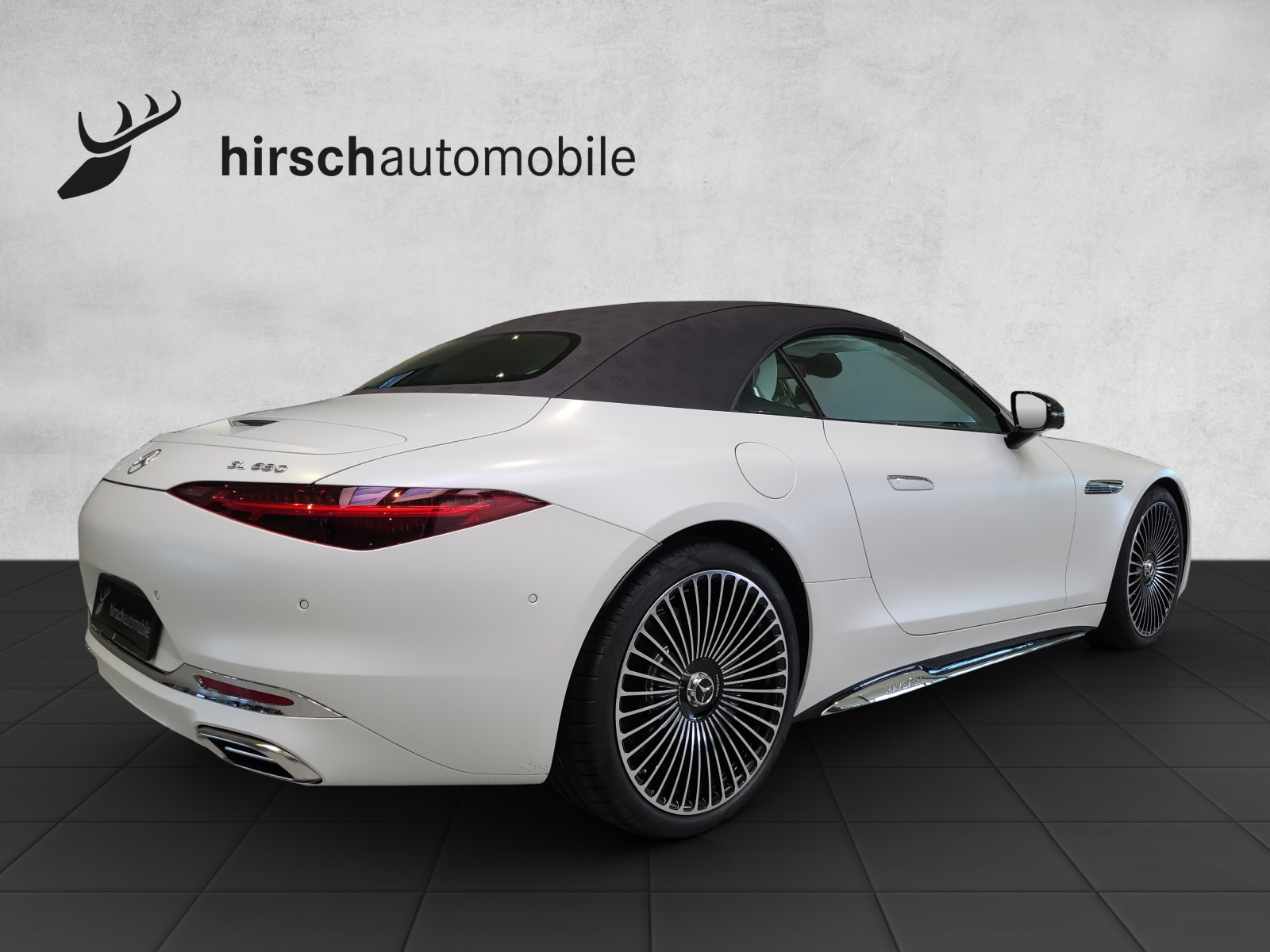 MERCEDES-BENZ SL 680 Maybach Monogram-showroom-element-3