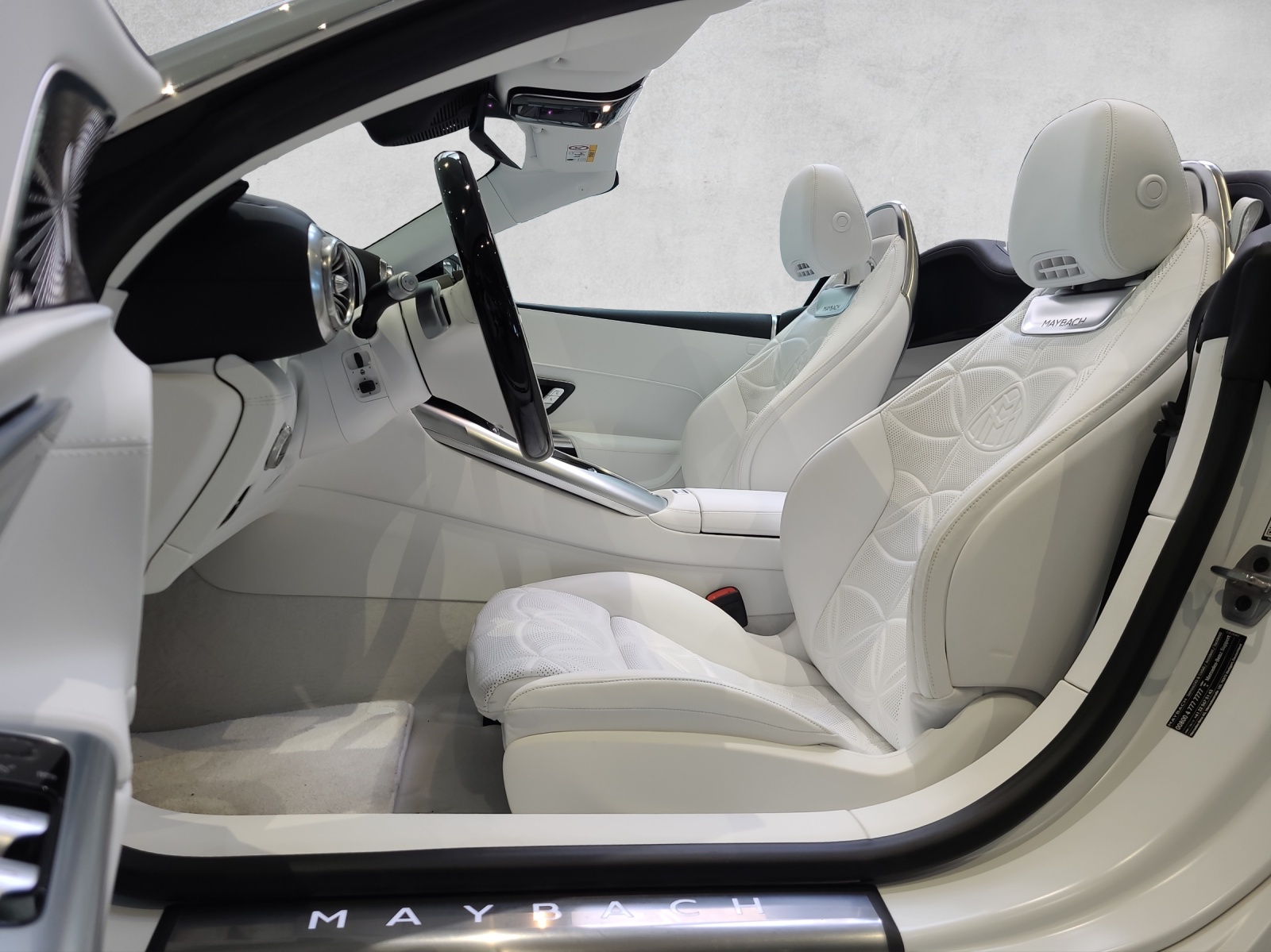 MERCEDES-BENZ SL 680 Maybach Monogram-image-7