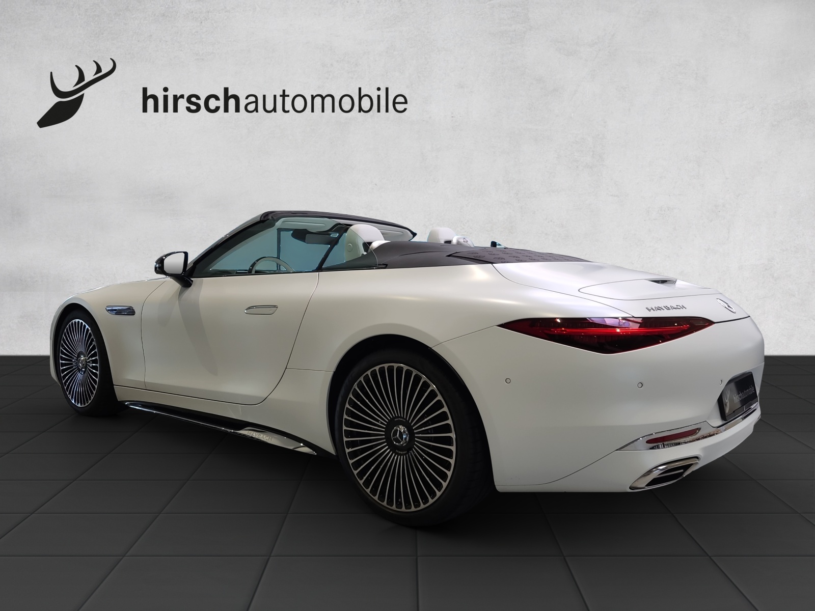MERCEDES-BENZ SL 680 Maybach Monogram-showroom-element-1