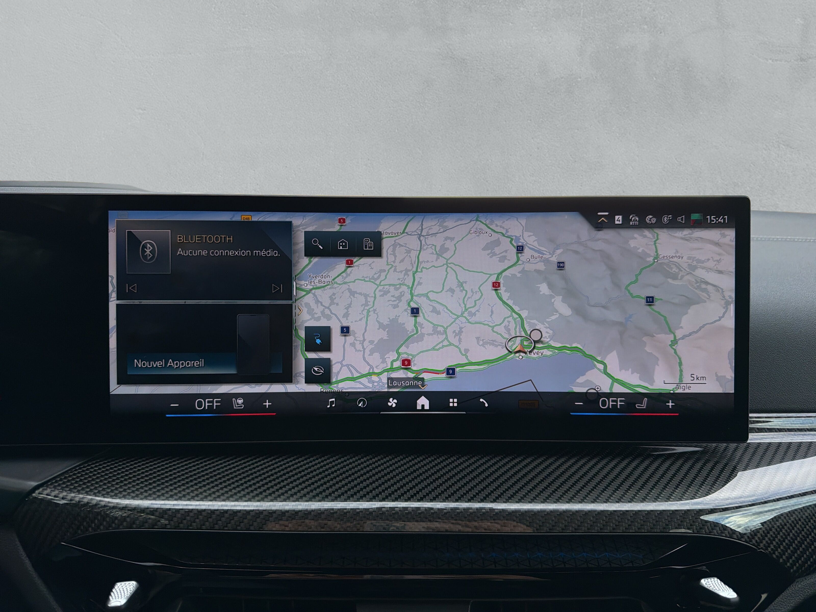 BMW i4 xDrive 40 M Sport Pro-image-13