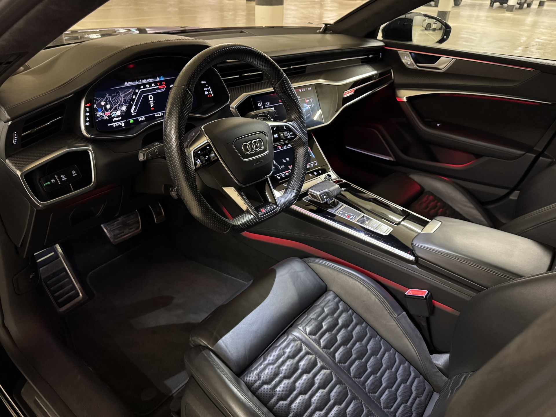 AUDI RS7 Sportback MHEV * 3.9% Leasing * 22" Forged *-image-9