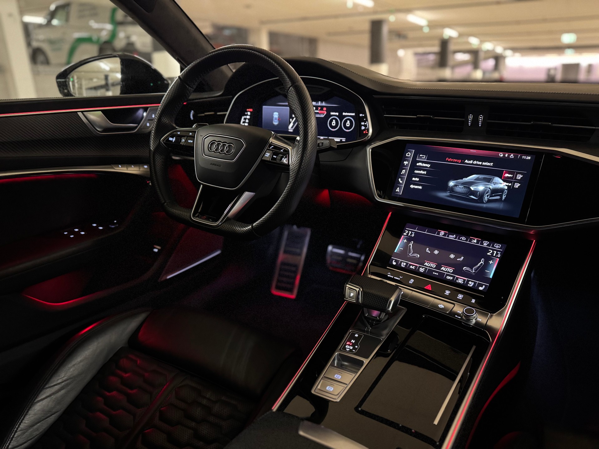 AUDI RS7 Sportback MHEV * 3.9% Leasing * 22" Forged *-image-12