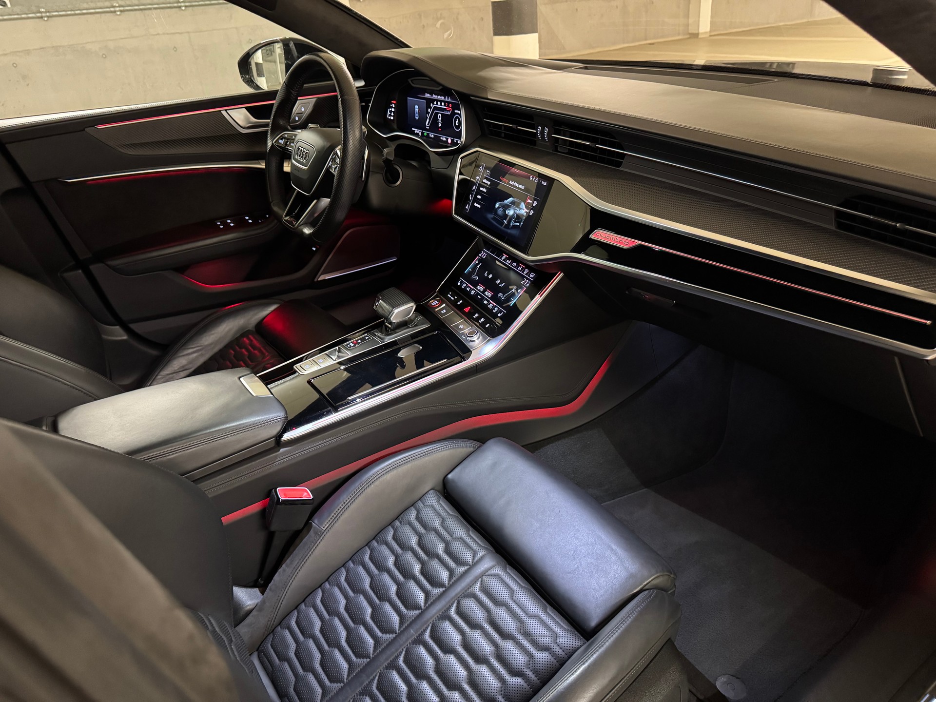 AUDI RS7 Sportback MHEV * 3.9% Leasing * 22" Forged *-image-11