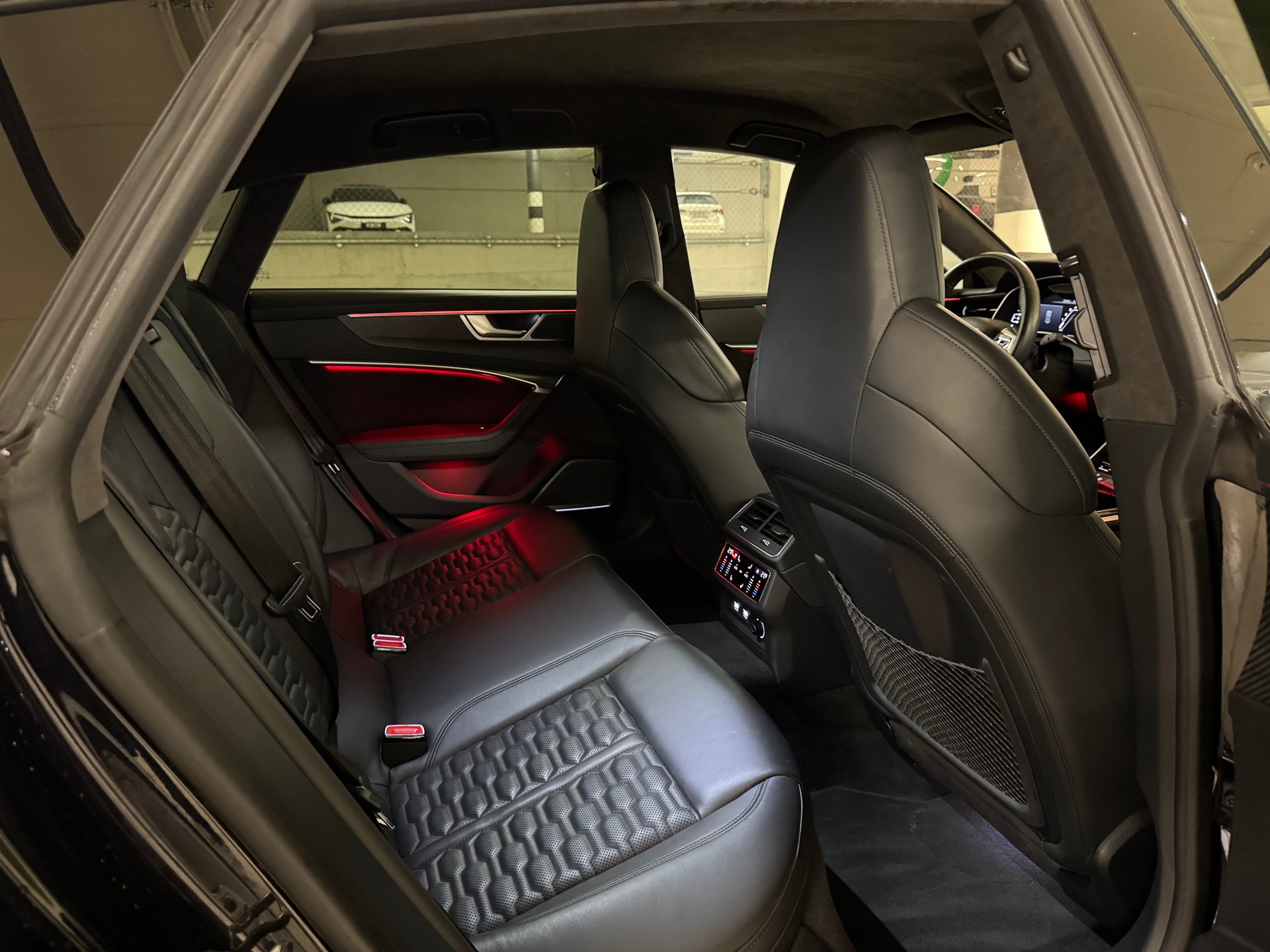AUDI RS7 Sportback MHEV * 3.9% Leasing * 22" Forged *-image-15