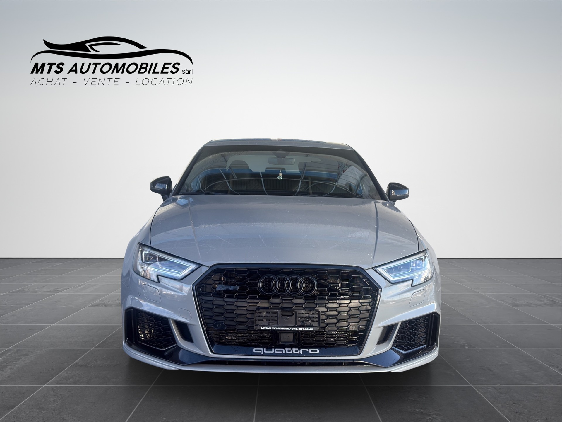 AUDI RS3 Sportback 2.5 TSI quattro S-tronic-image-1