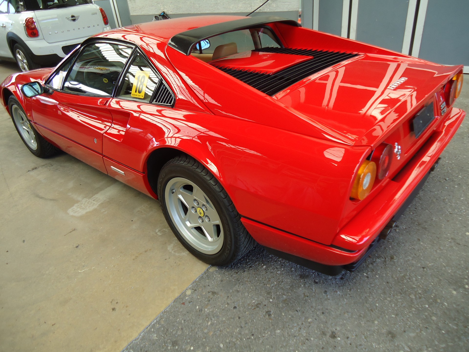 FERRARI 328 GTB-image-3