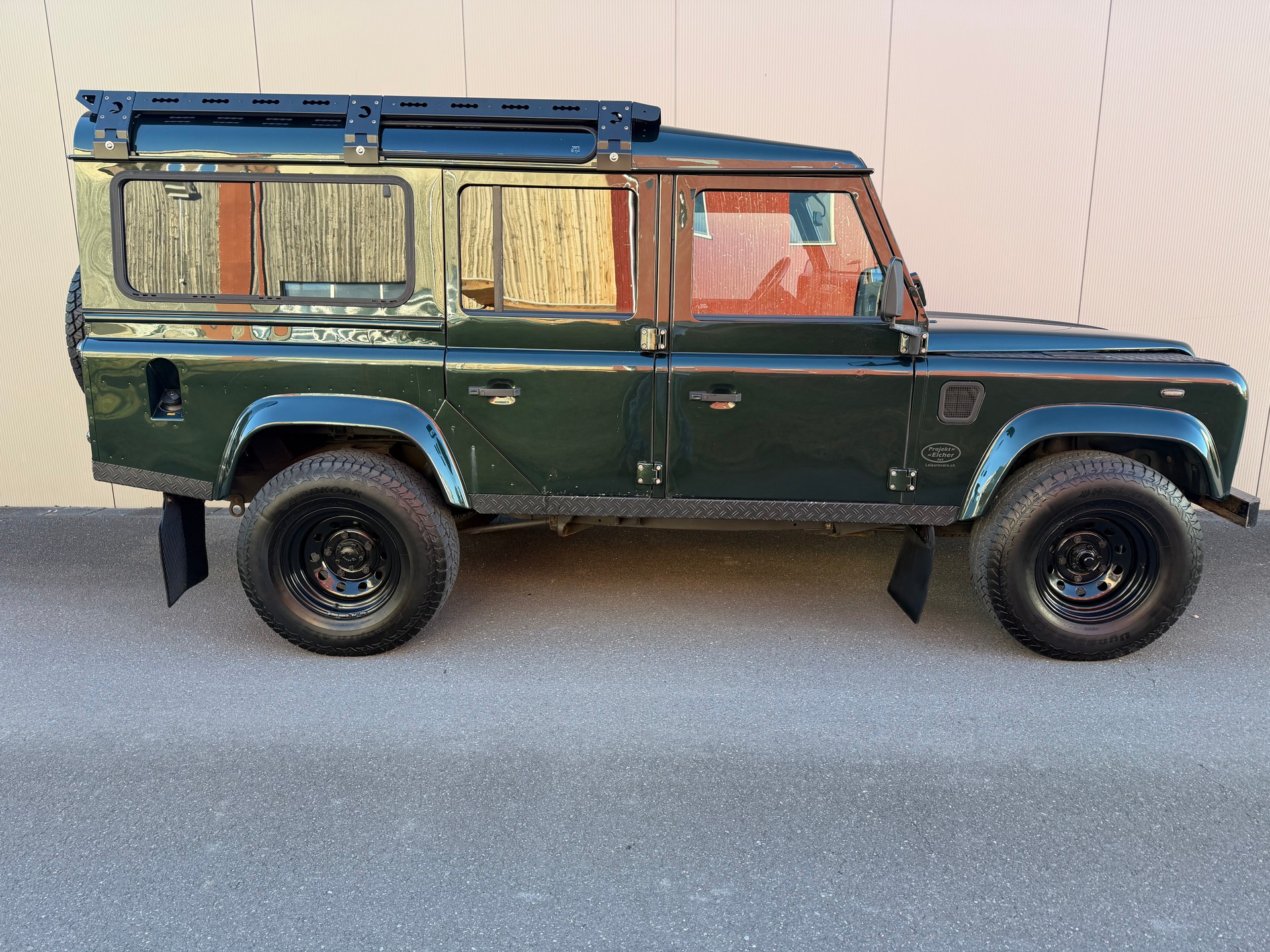 LAND ROVER Defender 110 TD5 Epsom-image-4