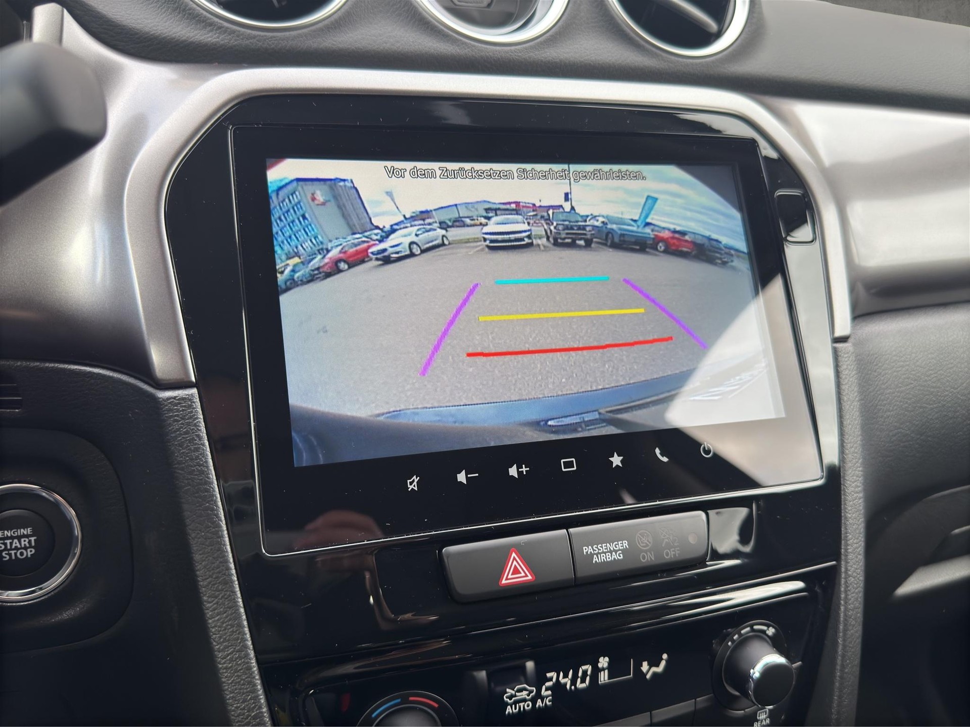 SUZUKI Vitara 1.4 T Sakura Hybrid 4x4-image-14