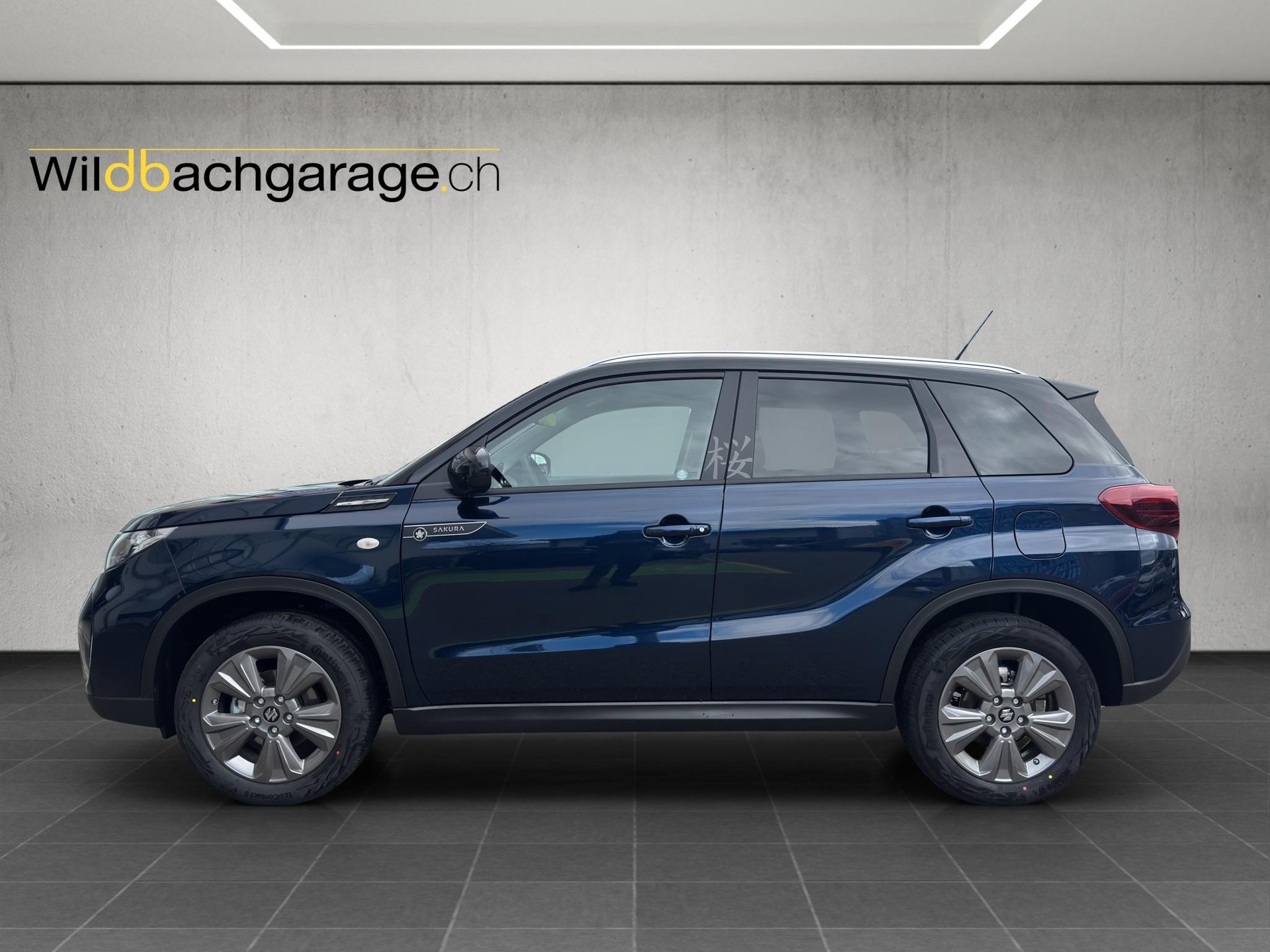 SUZUKI Vitara 1.4 T Sakura Hybrid 4x4-showroom-element-1