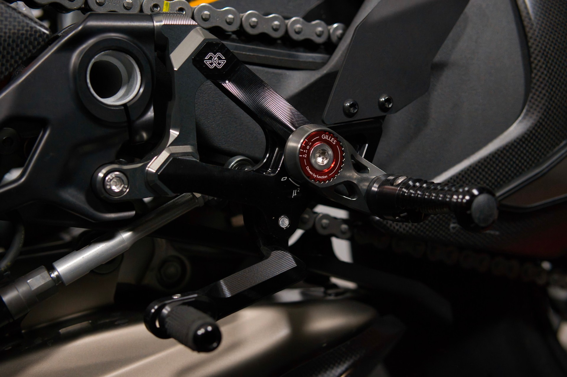 DUCATI Streetfighter V4 S-image-9