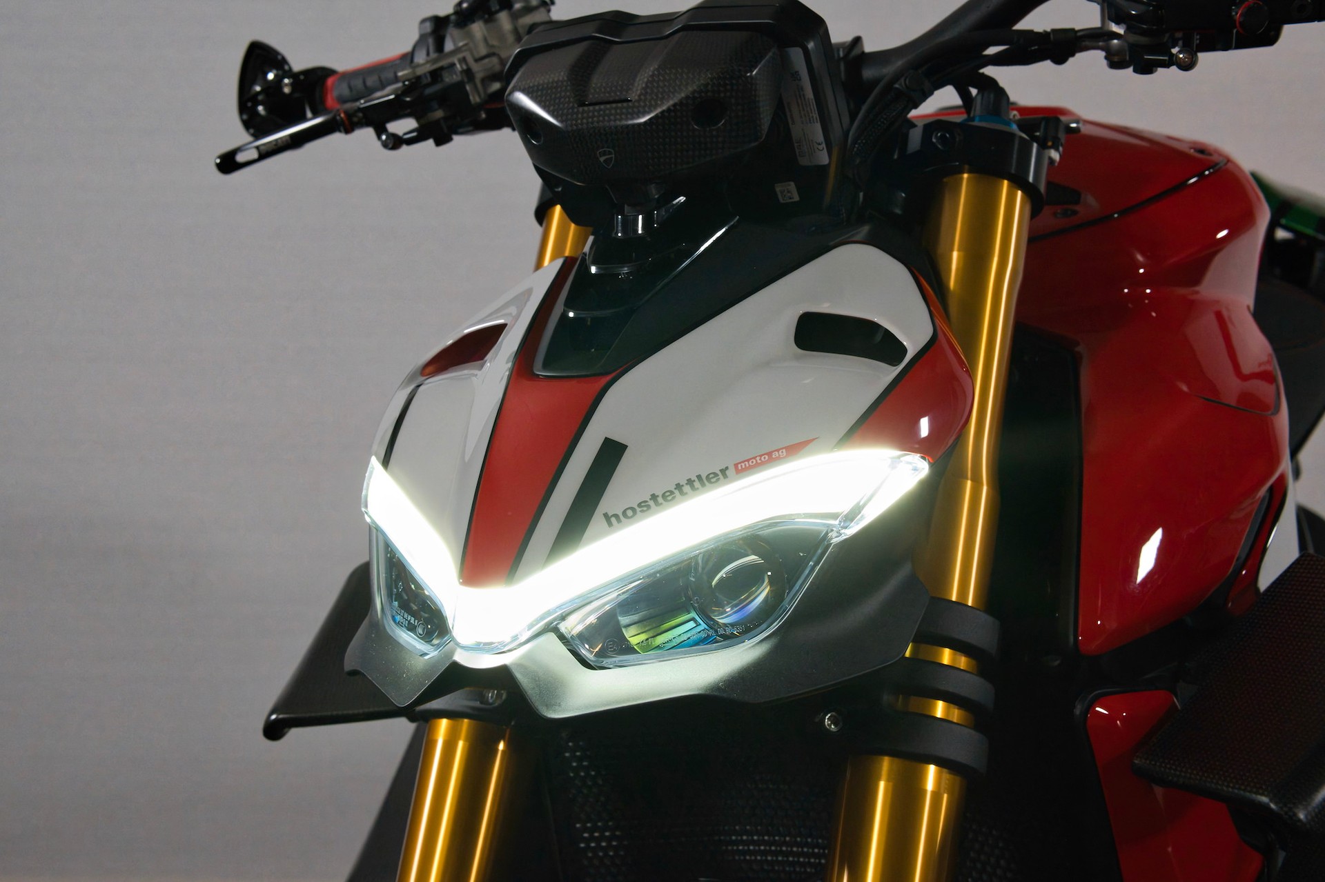 DUCATI Streetfighter V4 S-image-6