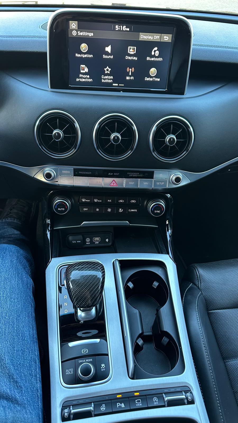 KIA Stinger 3.3 T-GDi GT Automat AWD-image-8