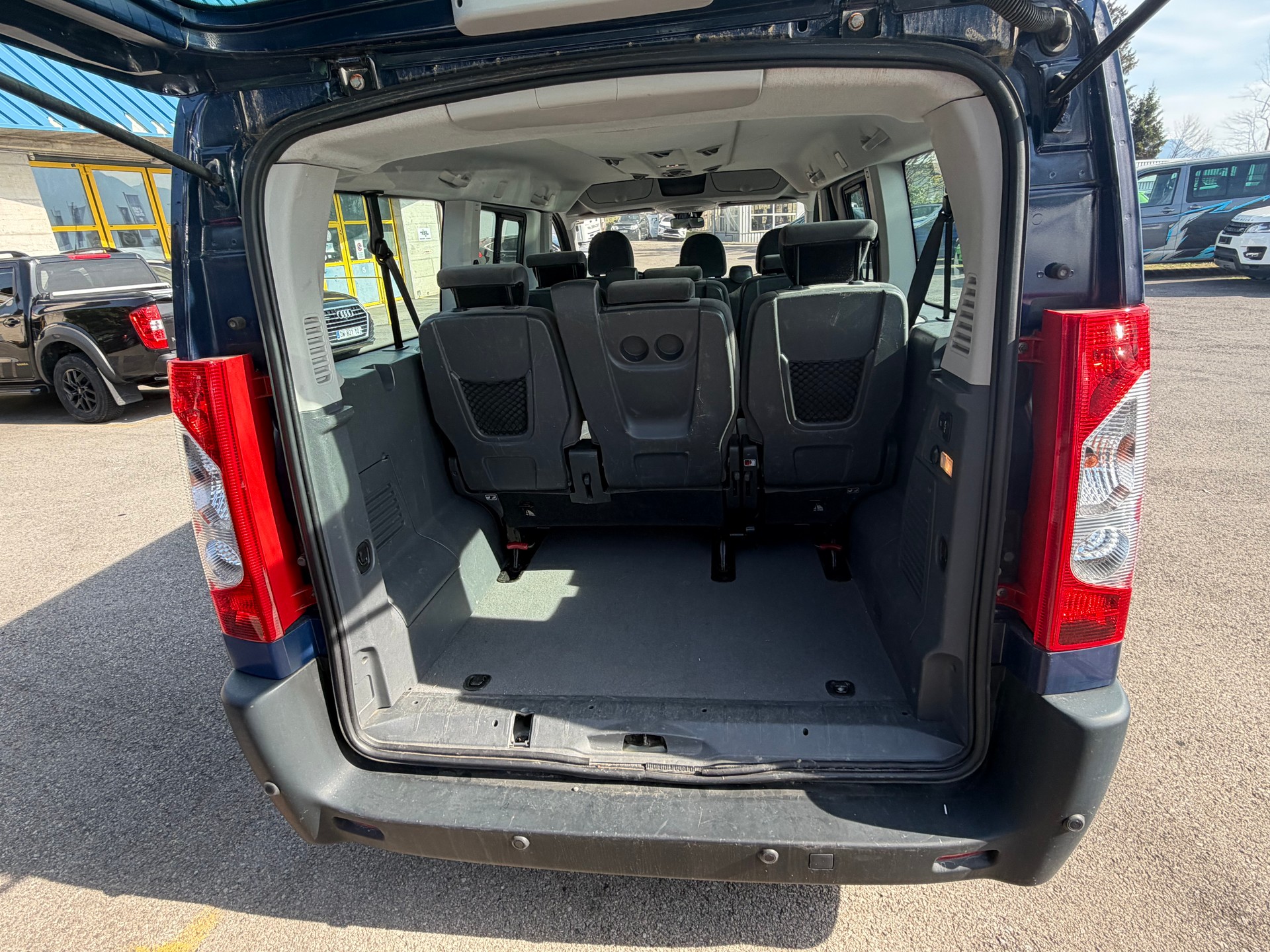 CITROEN Jumpy 2.0 HDi Business L2H1-image-6