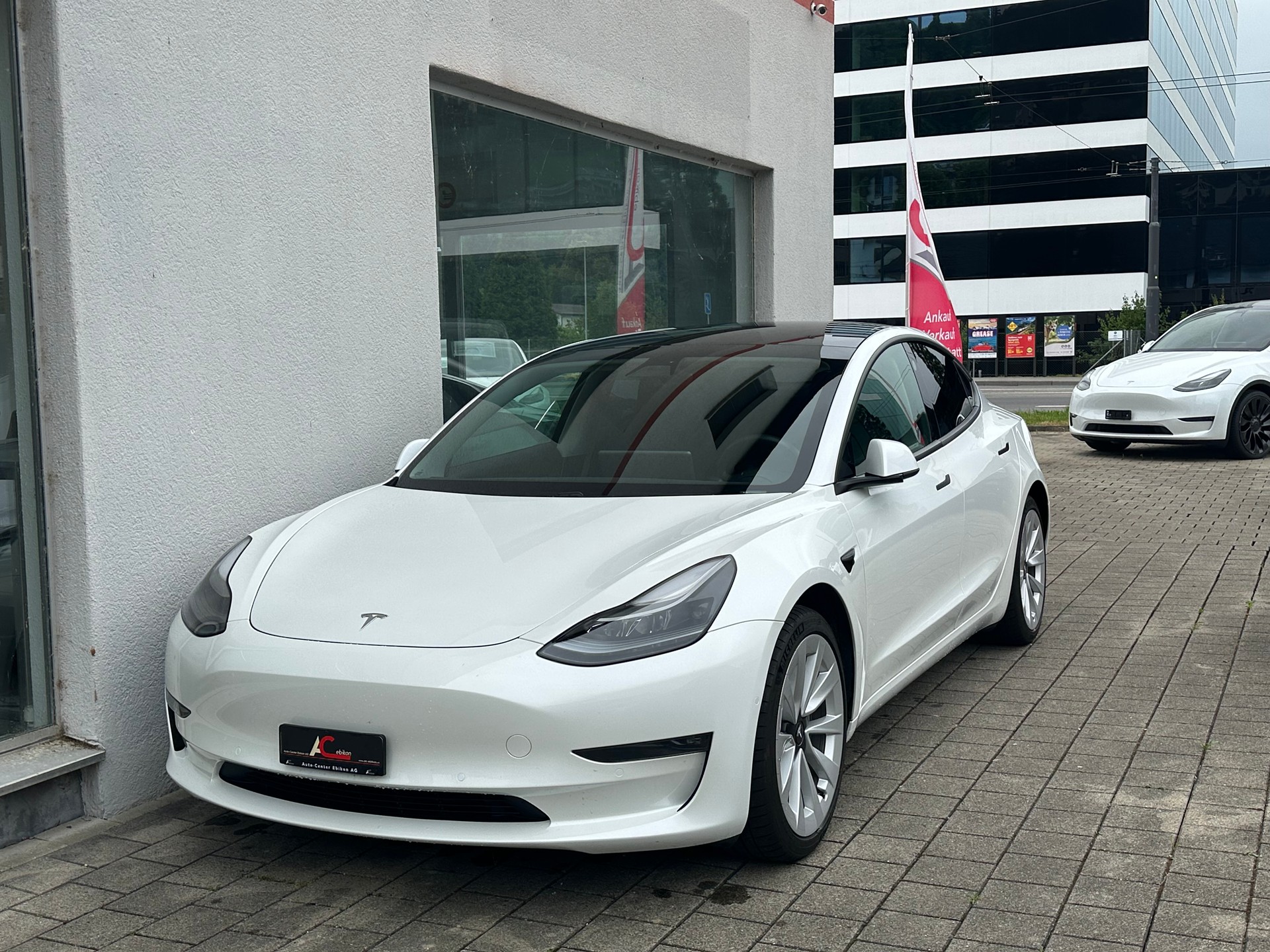 TESLA Model 3 Long Range Dual Motor AWD