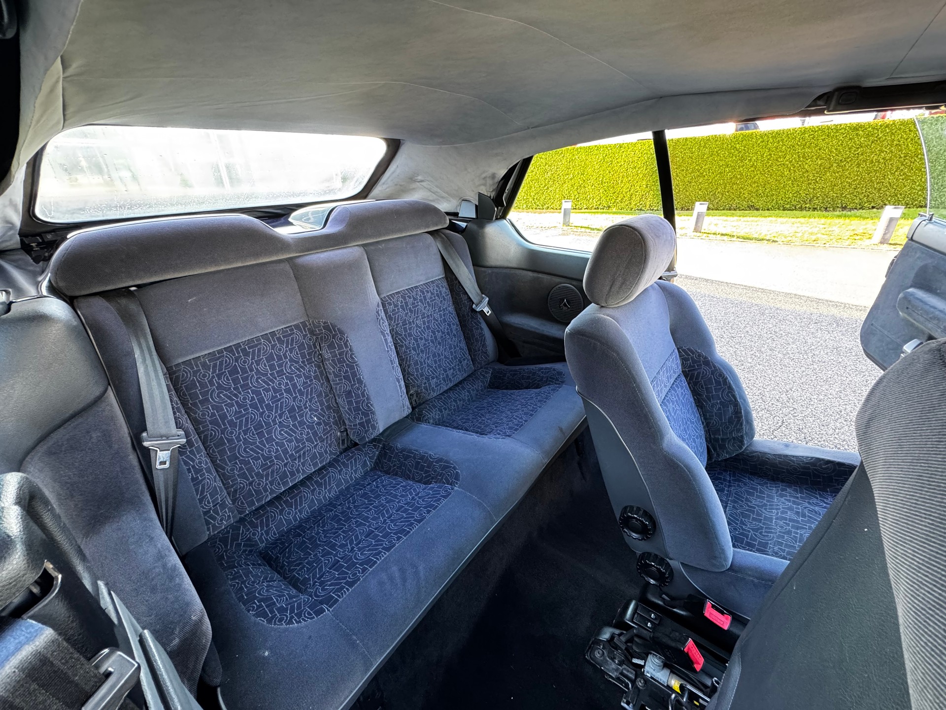 RENAULT R19 Cabrio 1.8 16V VETERANENFAHRZEUG-image-15