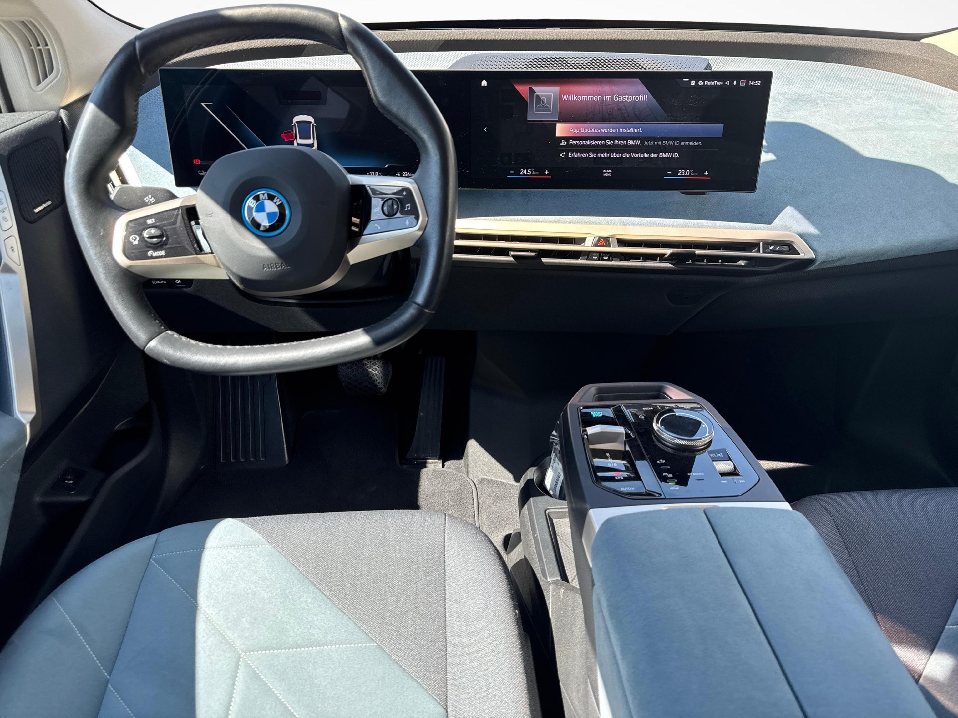 BMW iX xDrive50 / Jetzt mit attraktivem 0.99% Leasing!-image-8