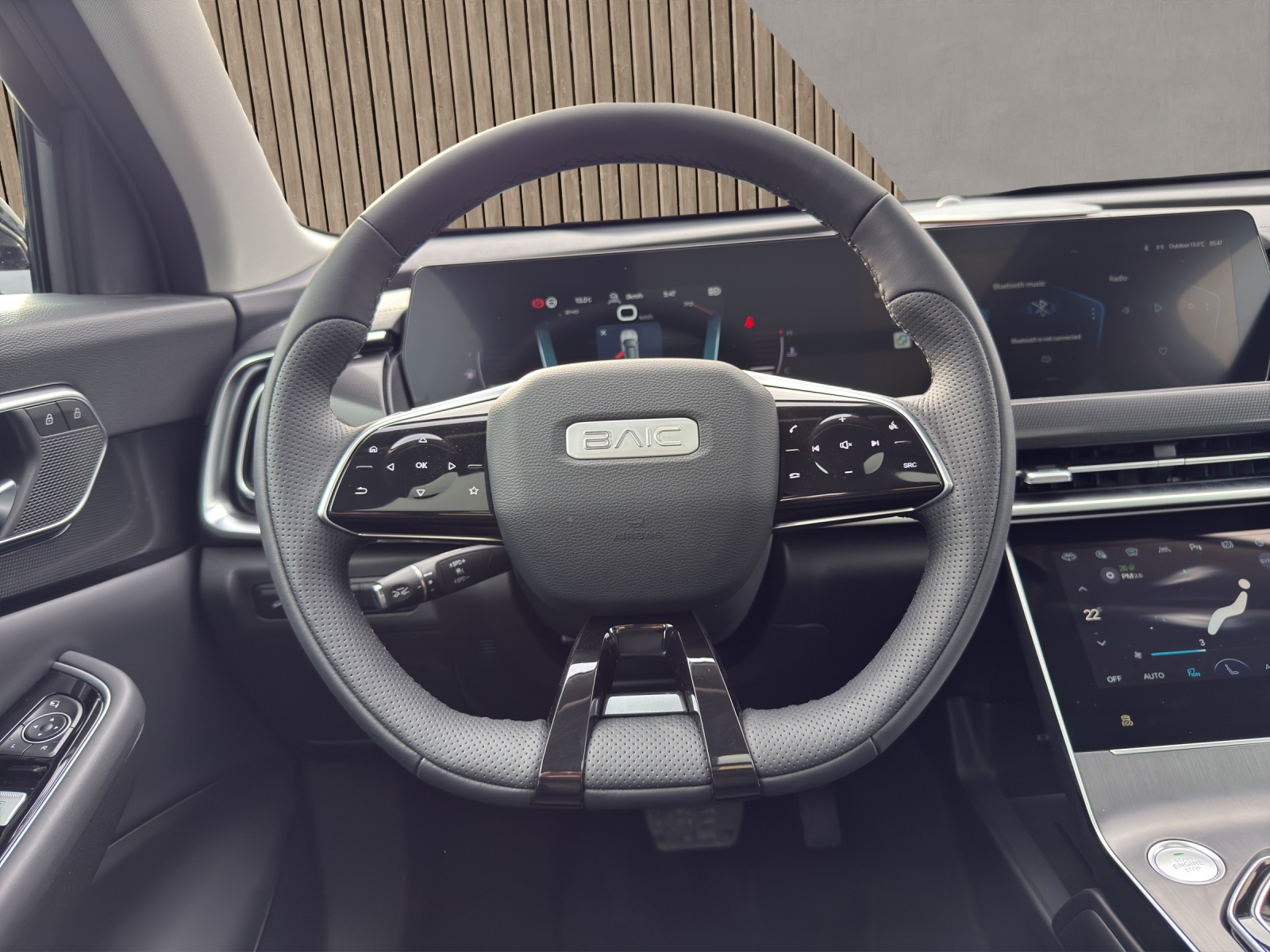 BAIC X75 1.5-image-14