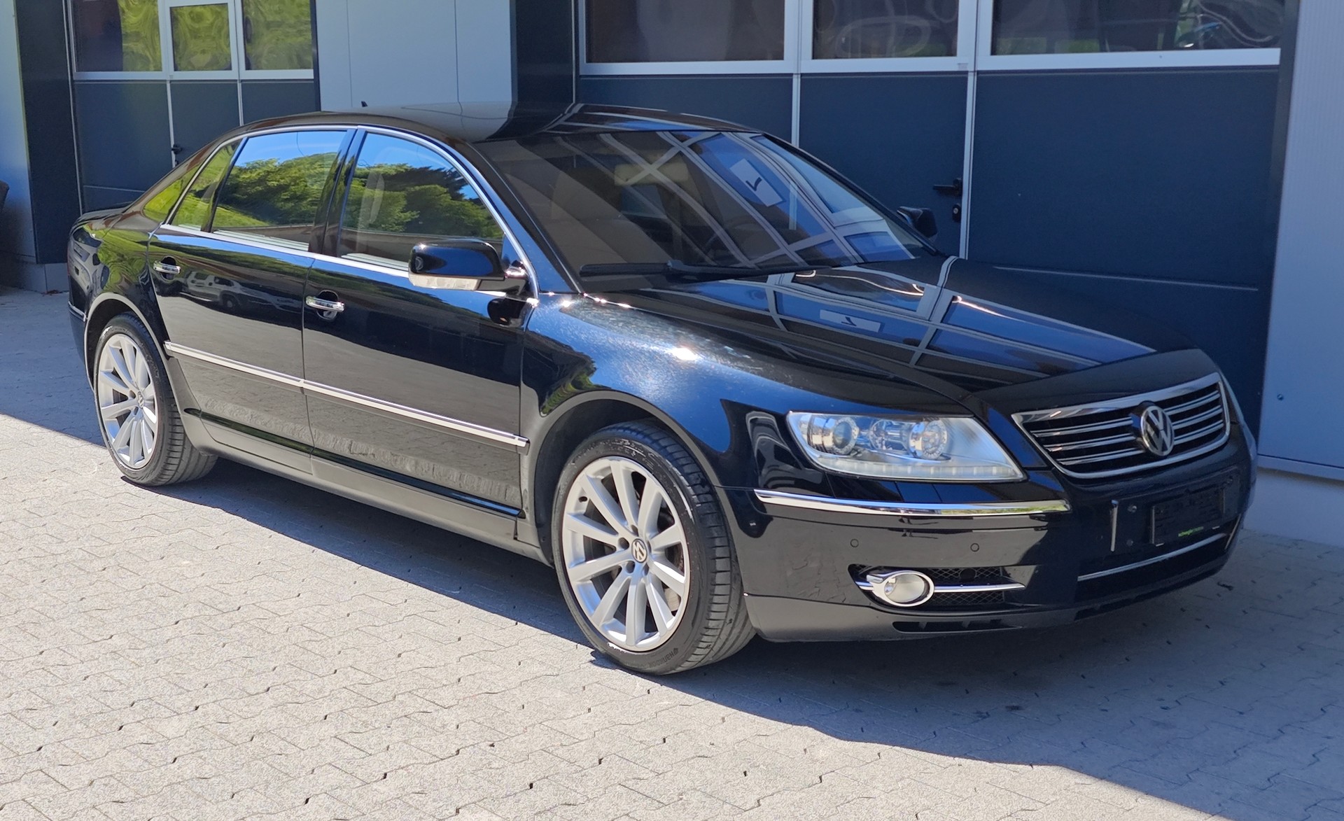 VW PHAETON-image-5