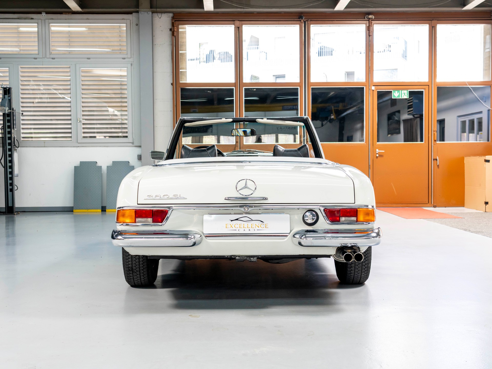 MERCEDES-BENZ SL 280 Pagode-image-16