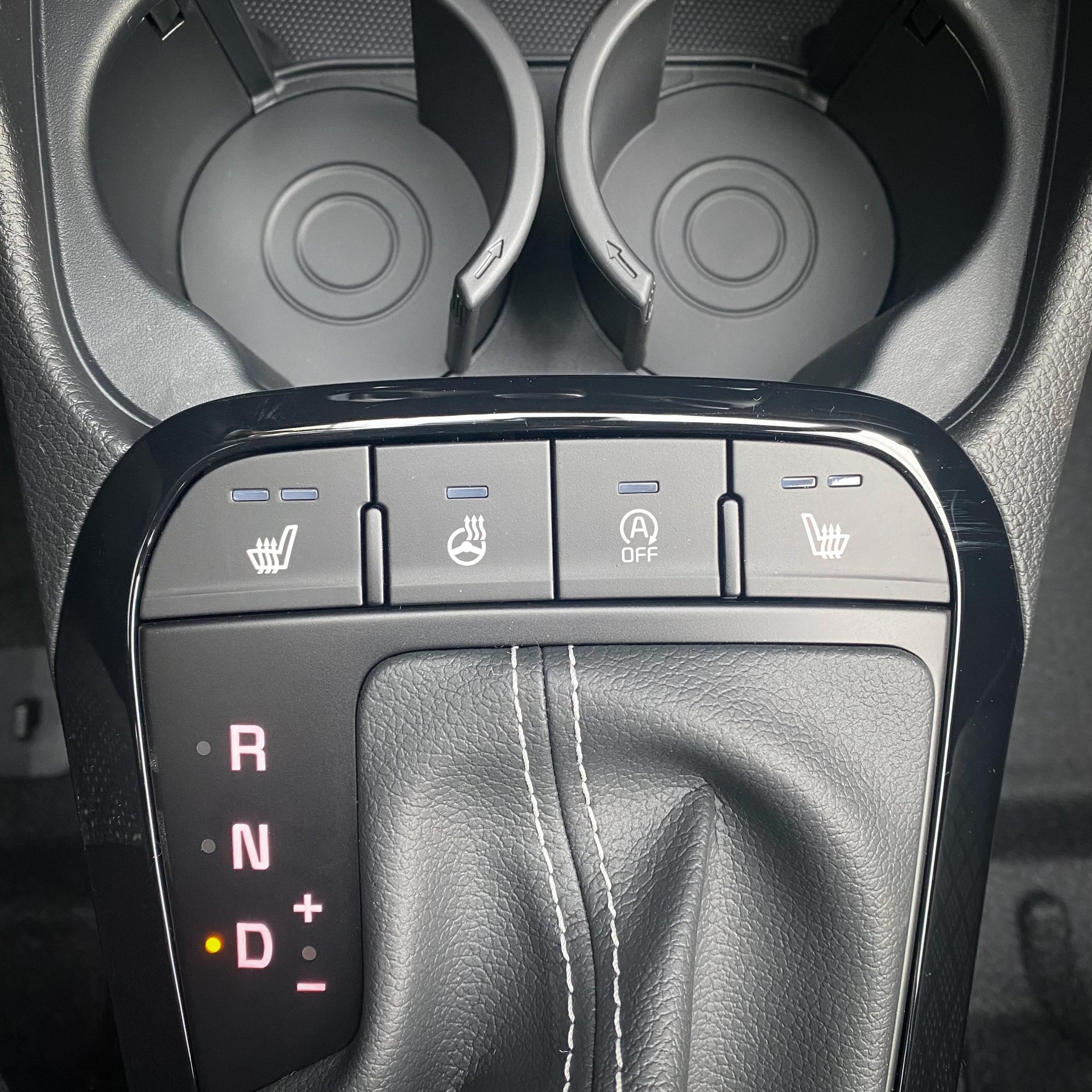 KIA Picanto 1.0 GDi First Edition-image-10