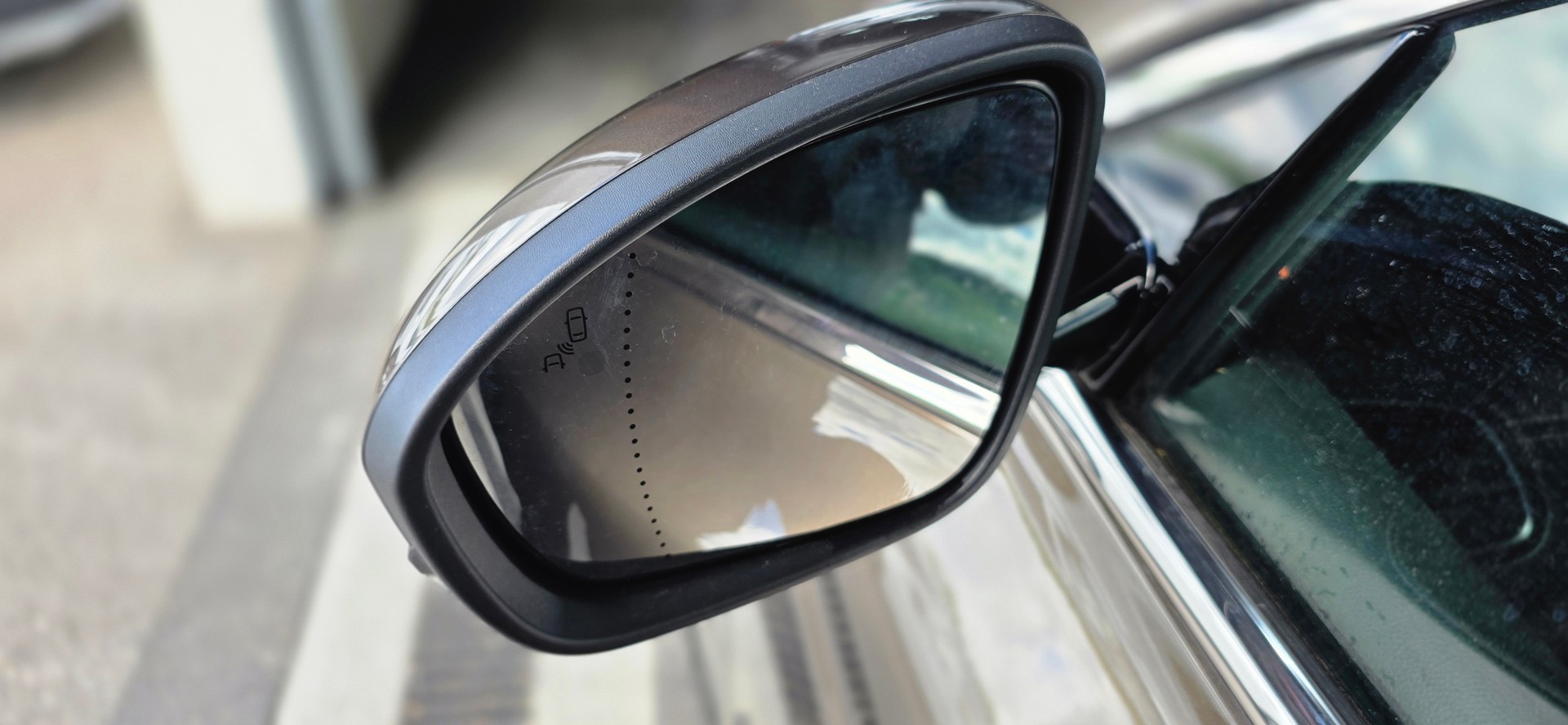 RENAULT Talisman Grandtour 1.6 TCe Intens EDC *CH FAHRZEUG*Frisch MFK*-image-29