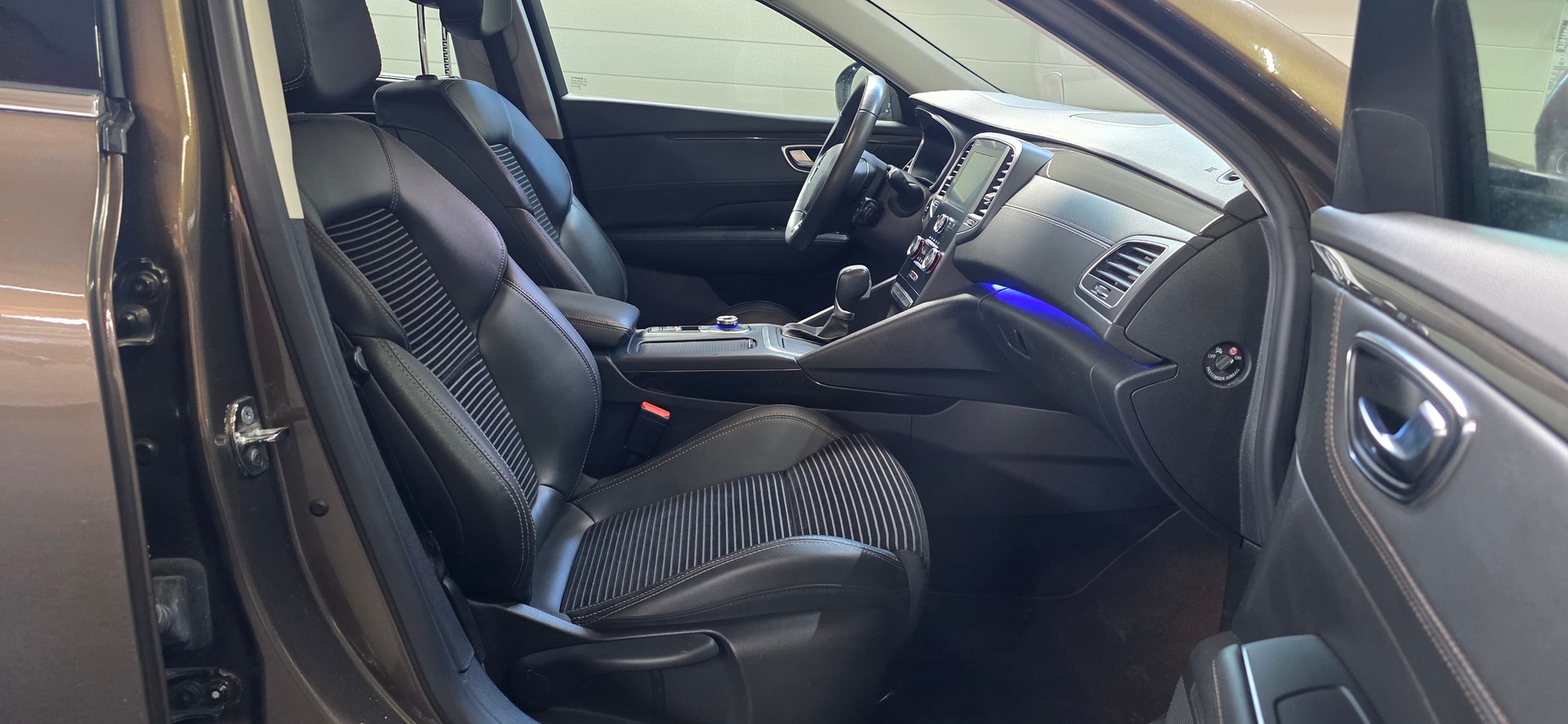 RENAULT Talisman Grandtour 1.6 TCe Intens EDC *CH FAHRZEUG*Frisch MFK*-image-25