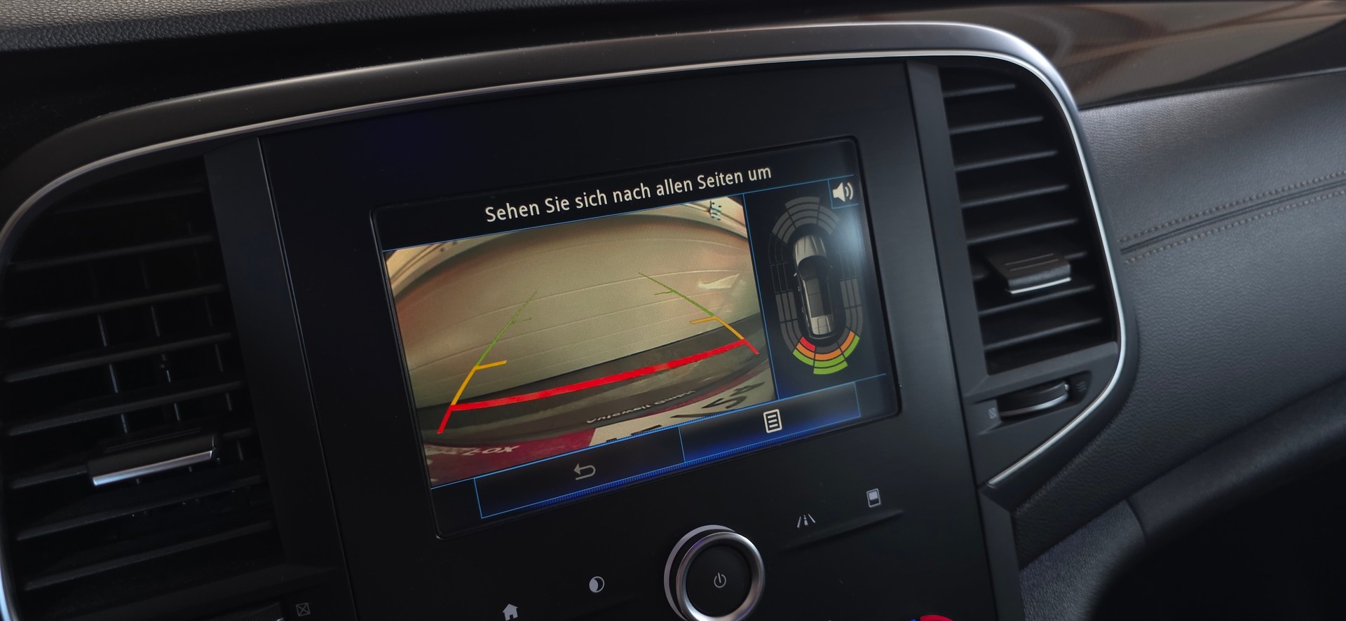 RENAULT Talisman Grandtour 1.6 TCe Intens EDC *CH FAHRZEUG*Frisch MFK*-image-24
