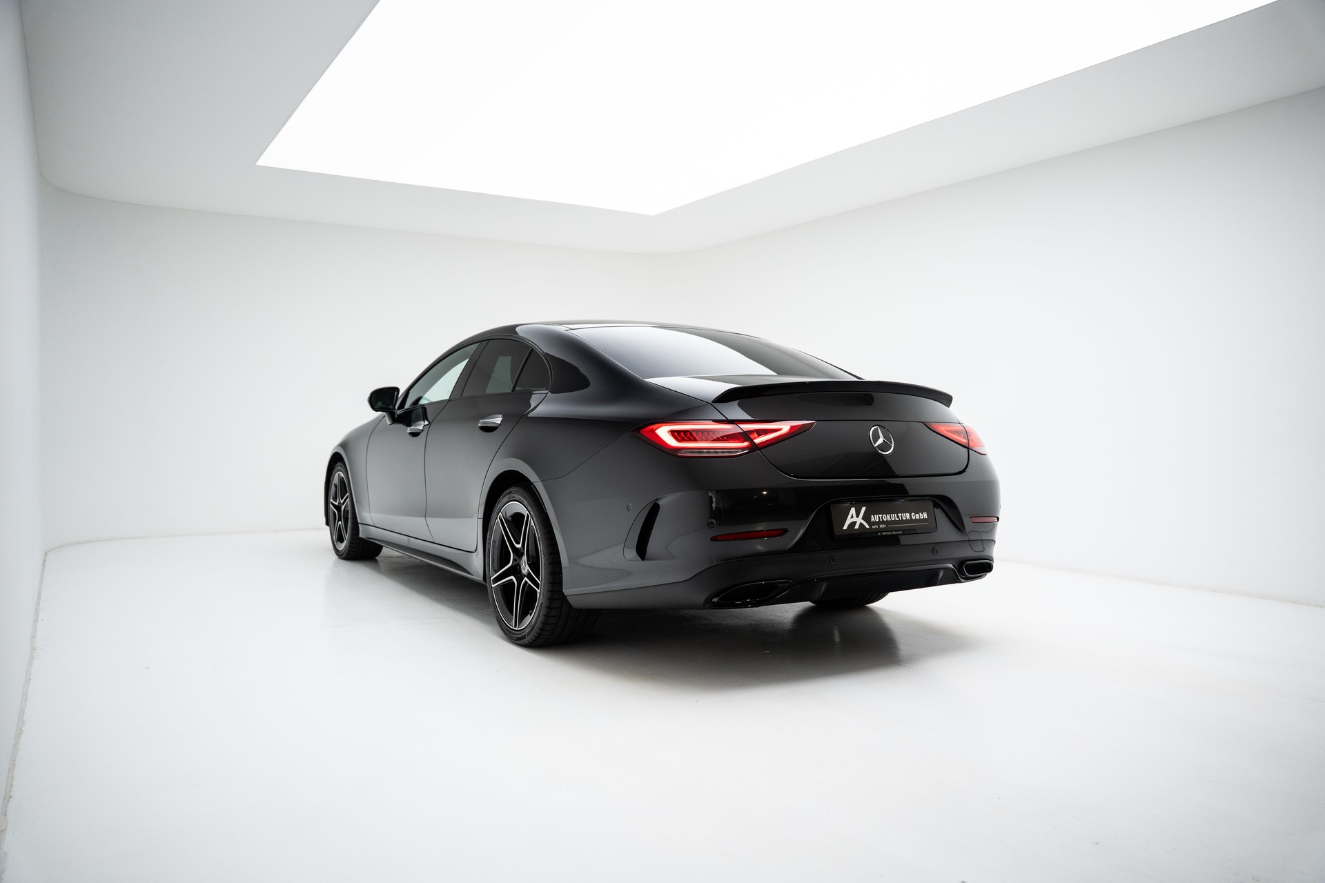 MERCEDES-BENZ CLS 350 d AMG Line 4Matic 9G-Tronic-image-6