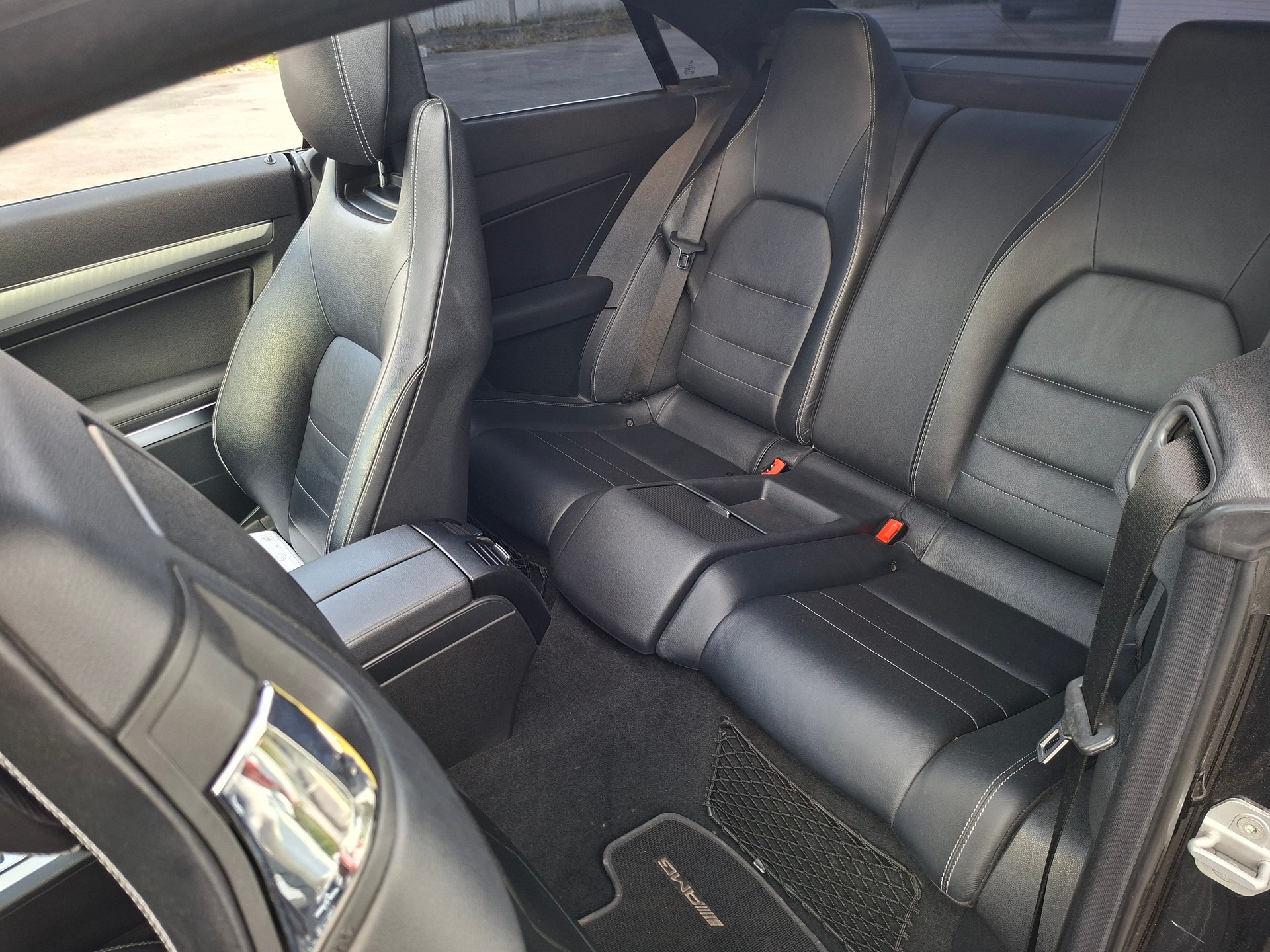 MERCEDES-BENZ E 350 CGI BlueEfficiency 7G-Tronic-image-9