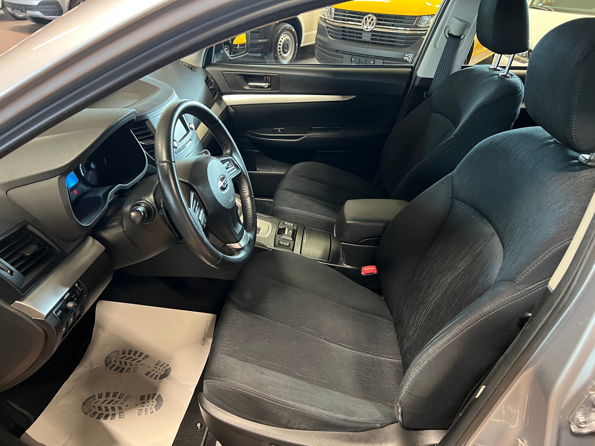 SUBARU Outback 2.5i Limited AWD Lineartronic-image-8
