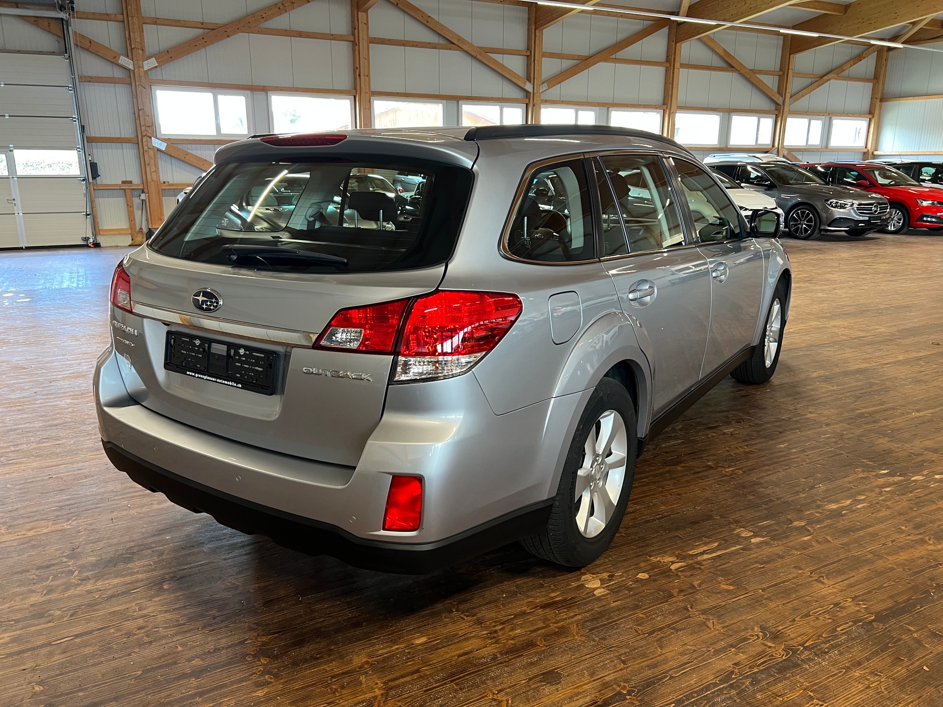 SUBARU Outback 2.5i Limited AWD Lineartronic-image-4