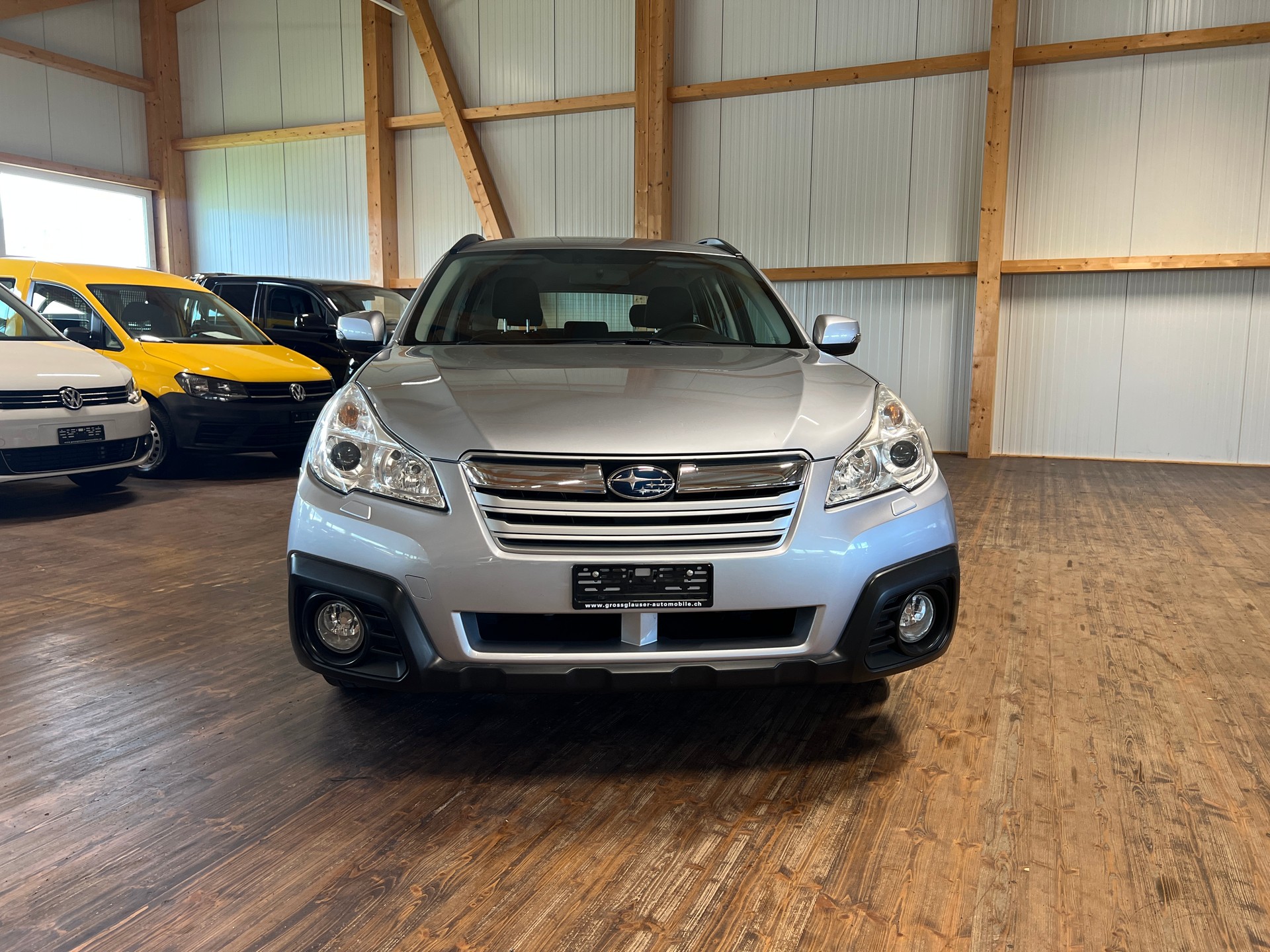 SUBARU Outback 2.5i Limited AWD Lineartronic-showroom-element-1