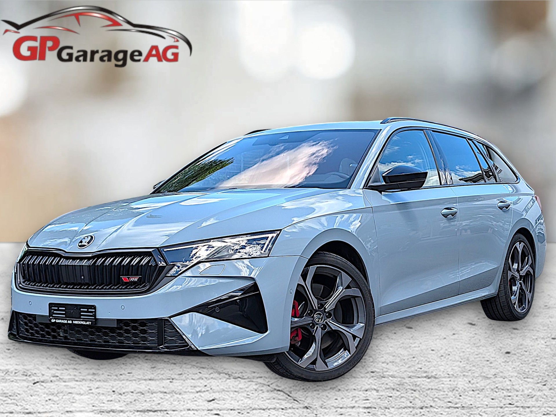 SKODA Octavia Combi 2.0 TSI DSG RS