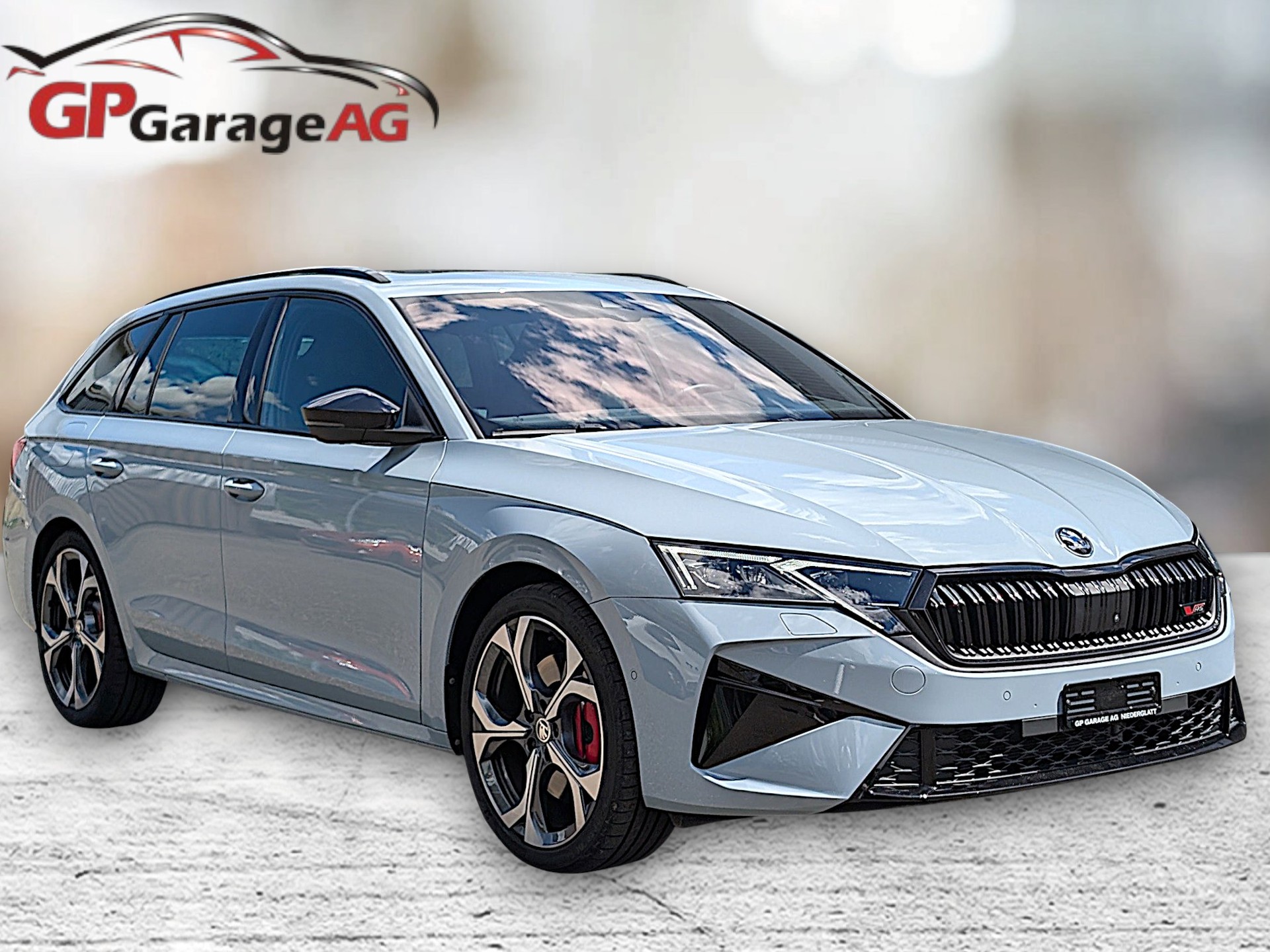 SKODA Octavia Combi 2.0 TSI DSG RS-image-6