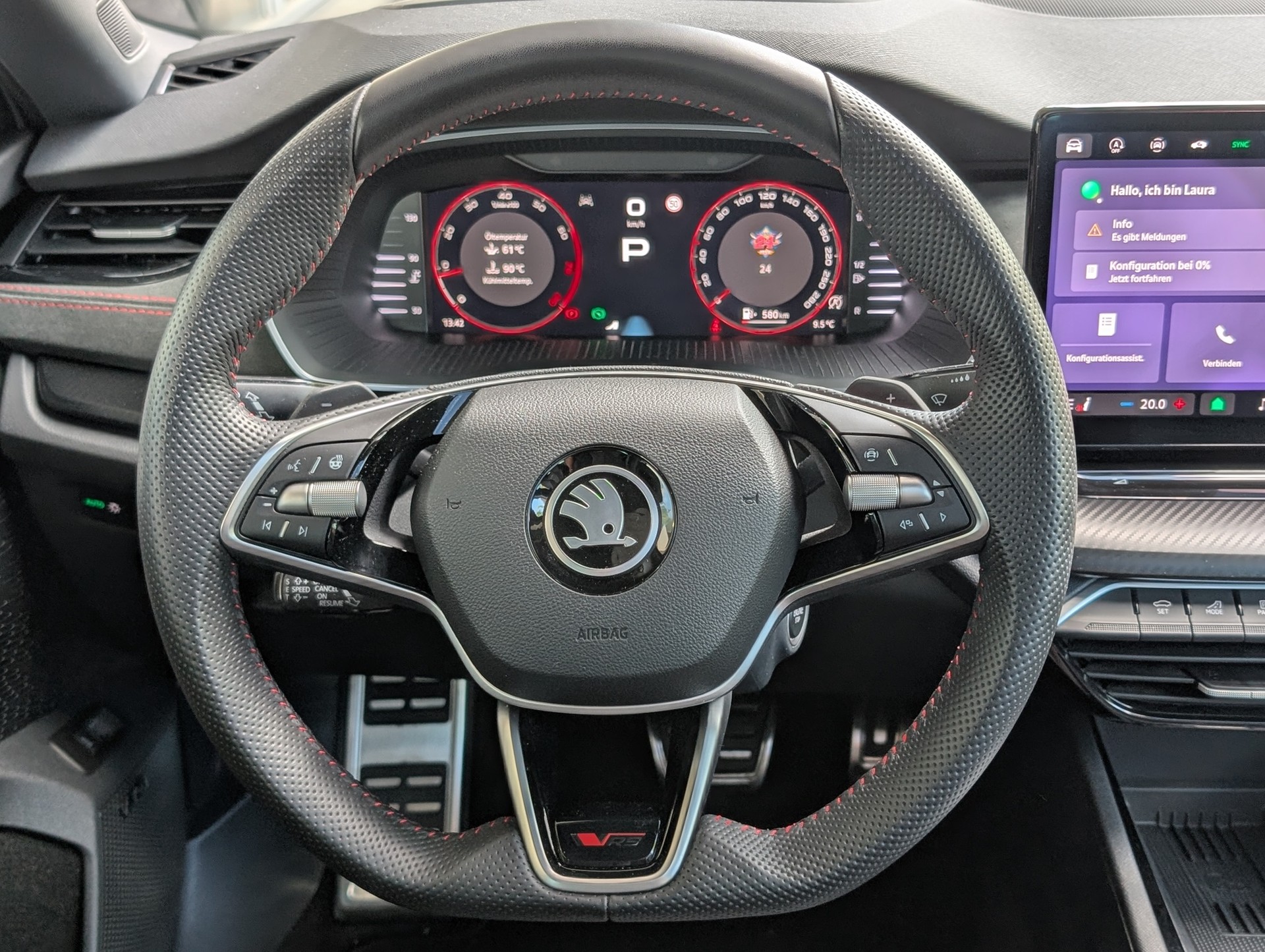 SKODA Octavia Combi 2.0 TSI DSG RS-image-14