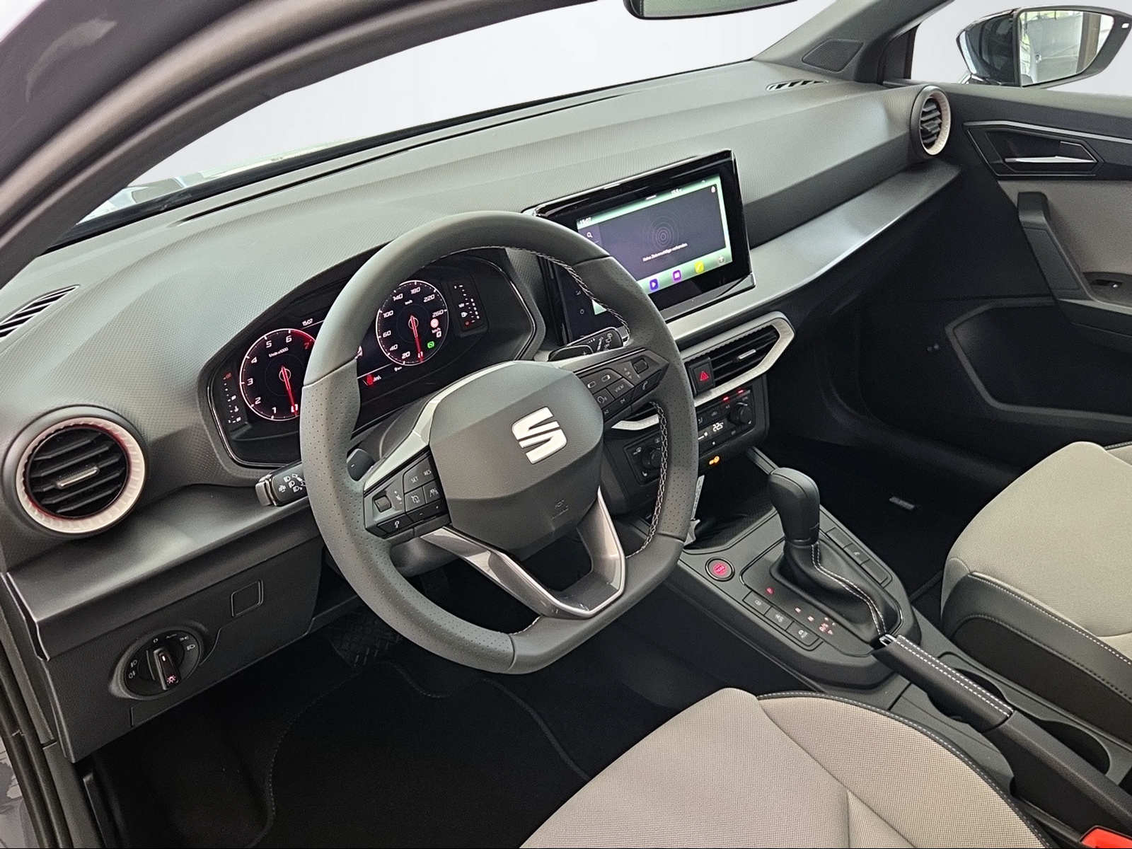 SEAT Ibiza 1.5 TSI Move FR DSG-image-9